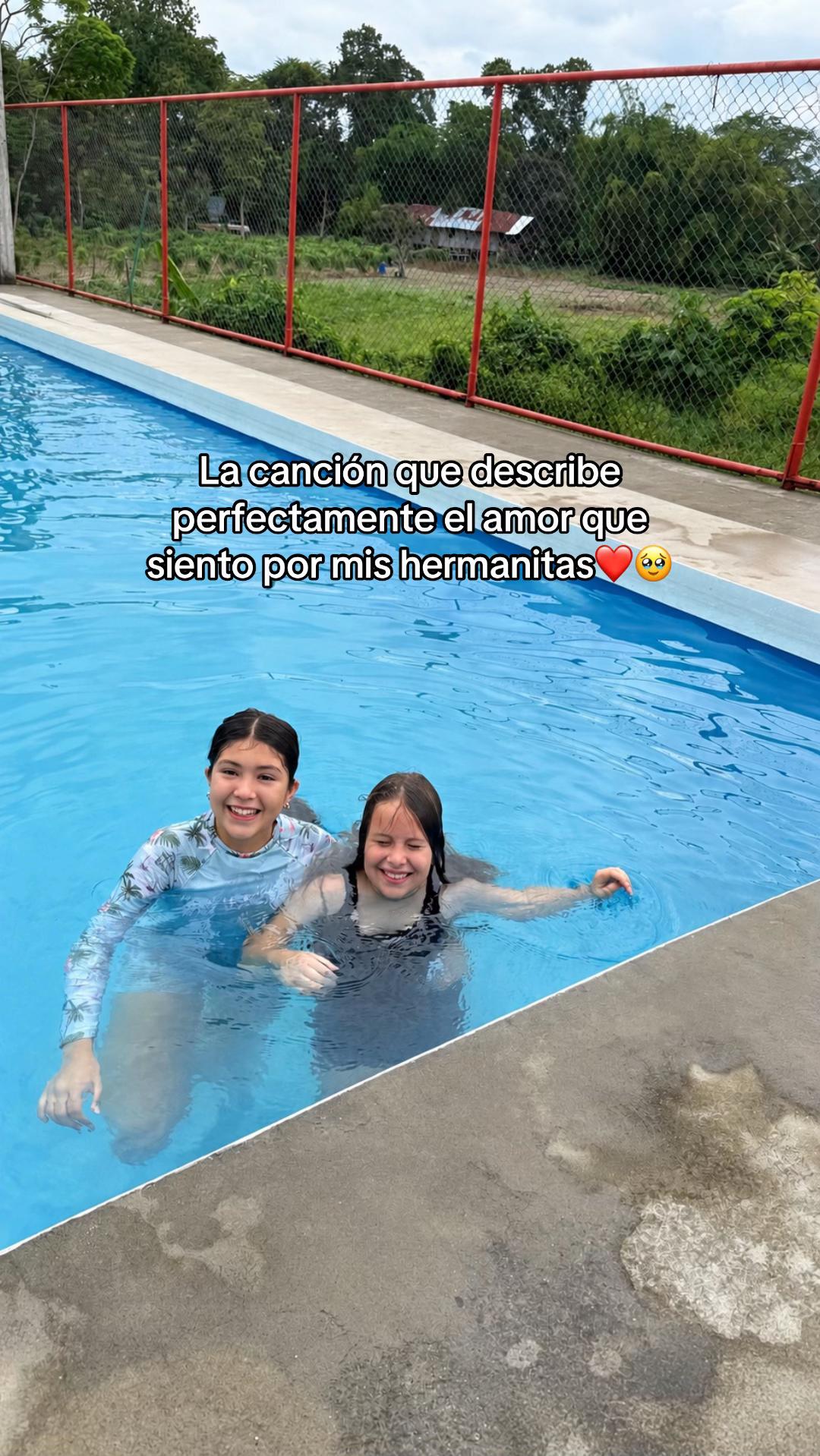 @Nahomy | Content Creator 🧚♀️