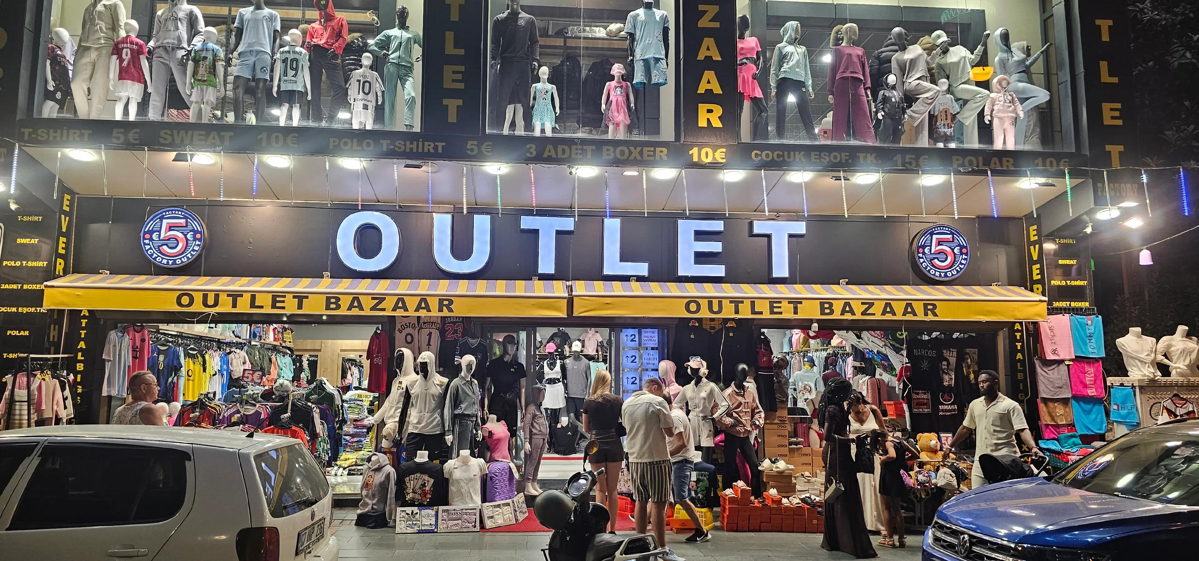 @FACTORY OUTLET
