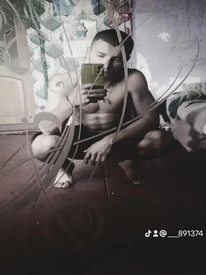 @𝑉̮̑_𝑉̮̑ł₮₳Ⱡłł_𝑉̮̑_𝟷⃫̮̑