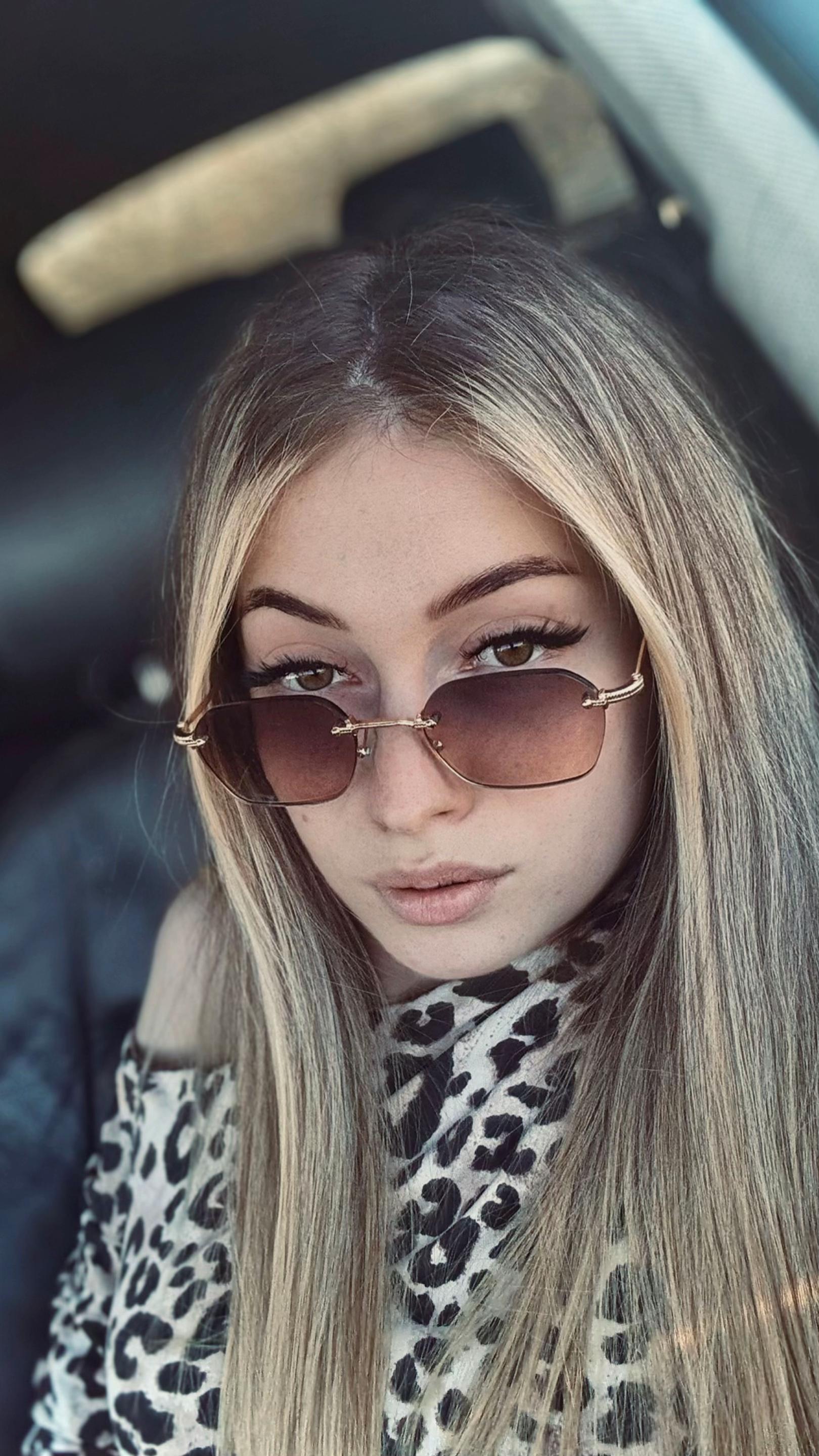 @lariiisa🖤