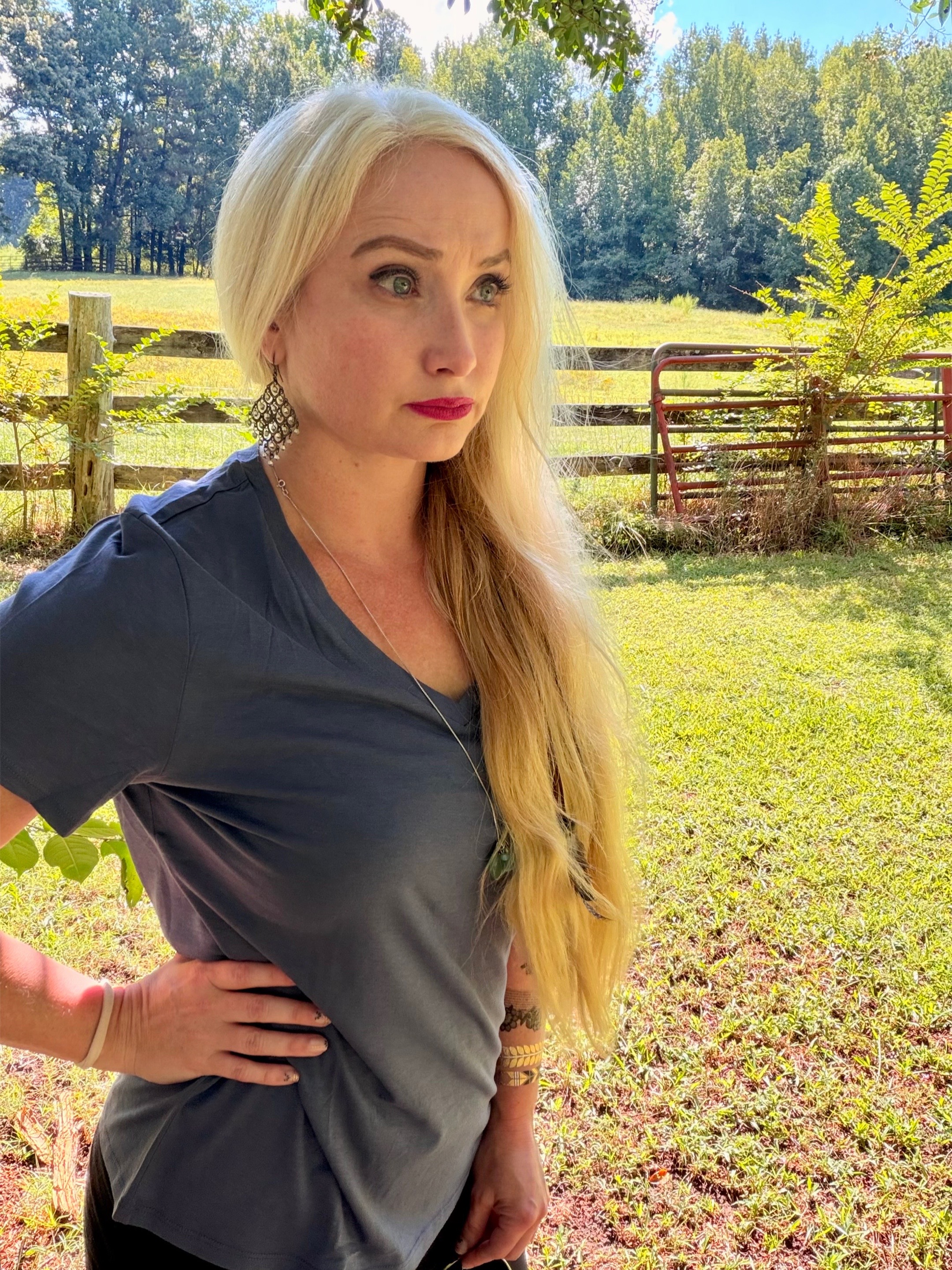 @BarebowGirl