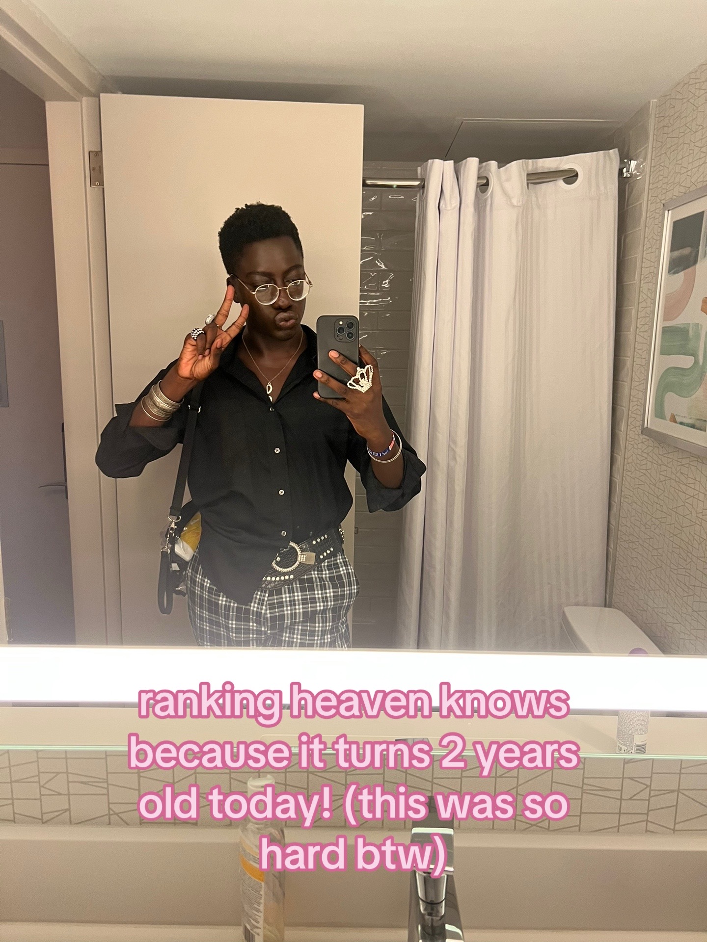 @wis 𝜗𝜚˚⋆