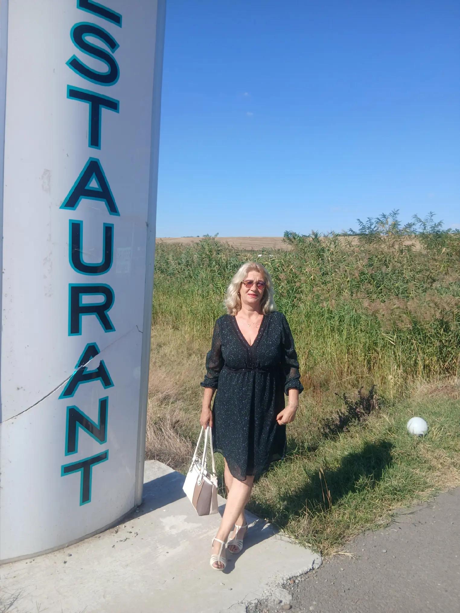 @Fără nume