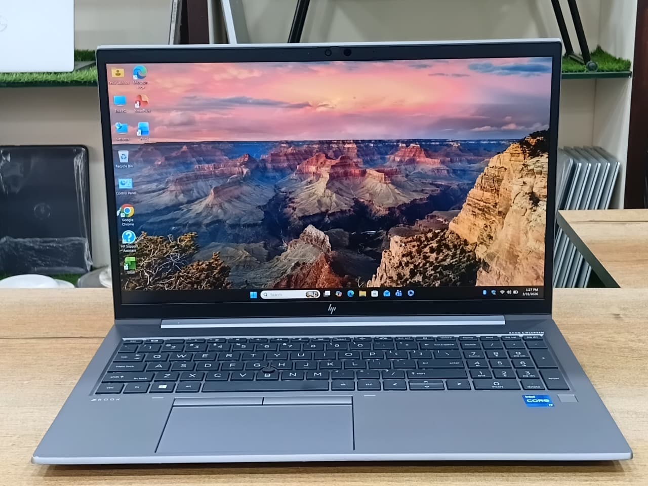 @Tesla Laptops