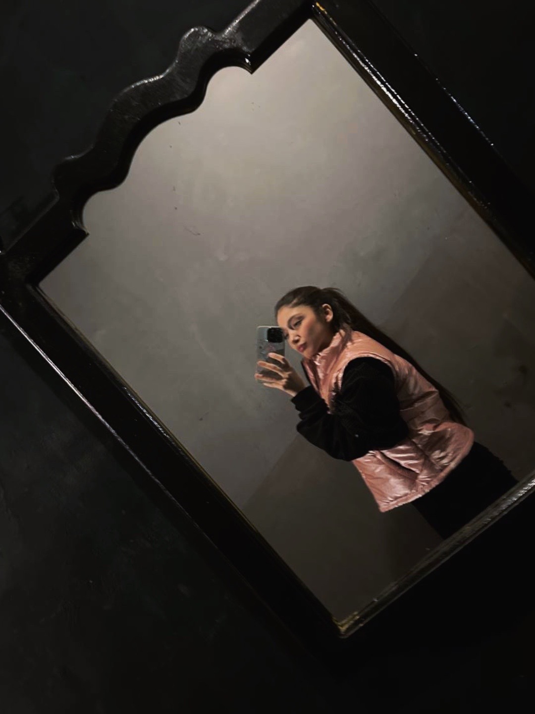 @hstiw_e