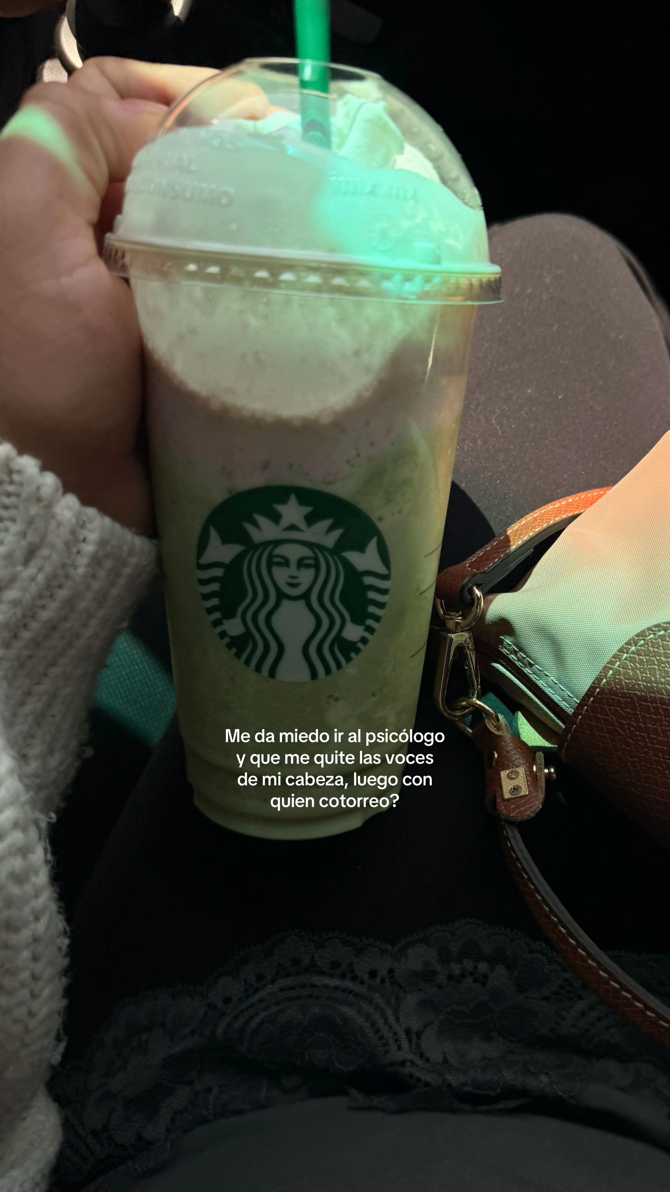 @Mere López 🩰