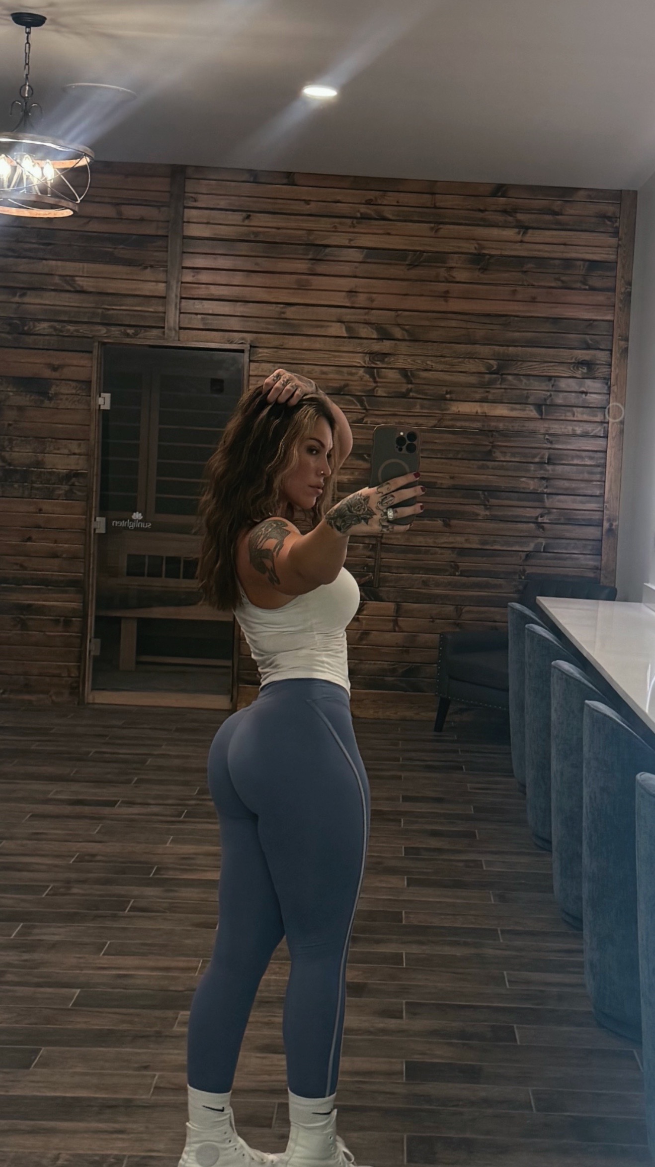 @_vanillamilfshake_