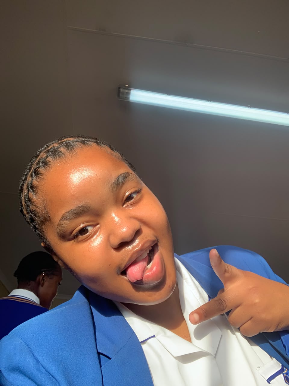 @MBALIYESIZWE