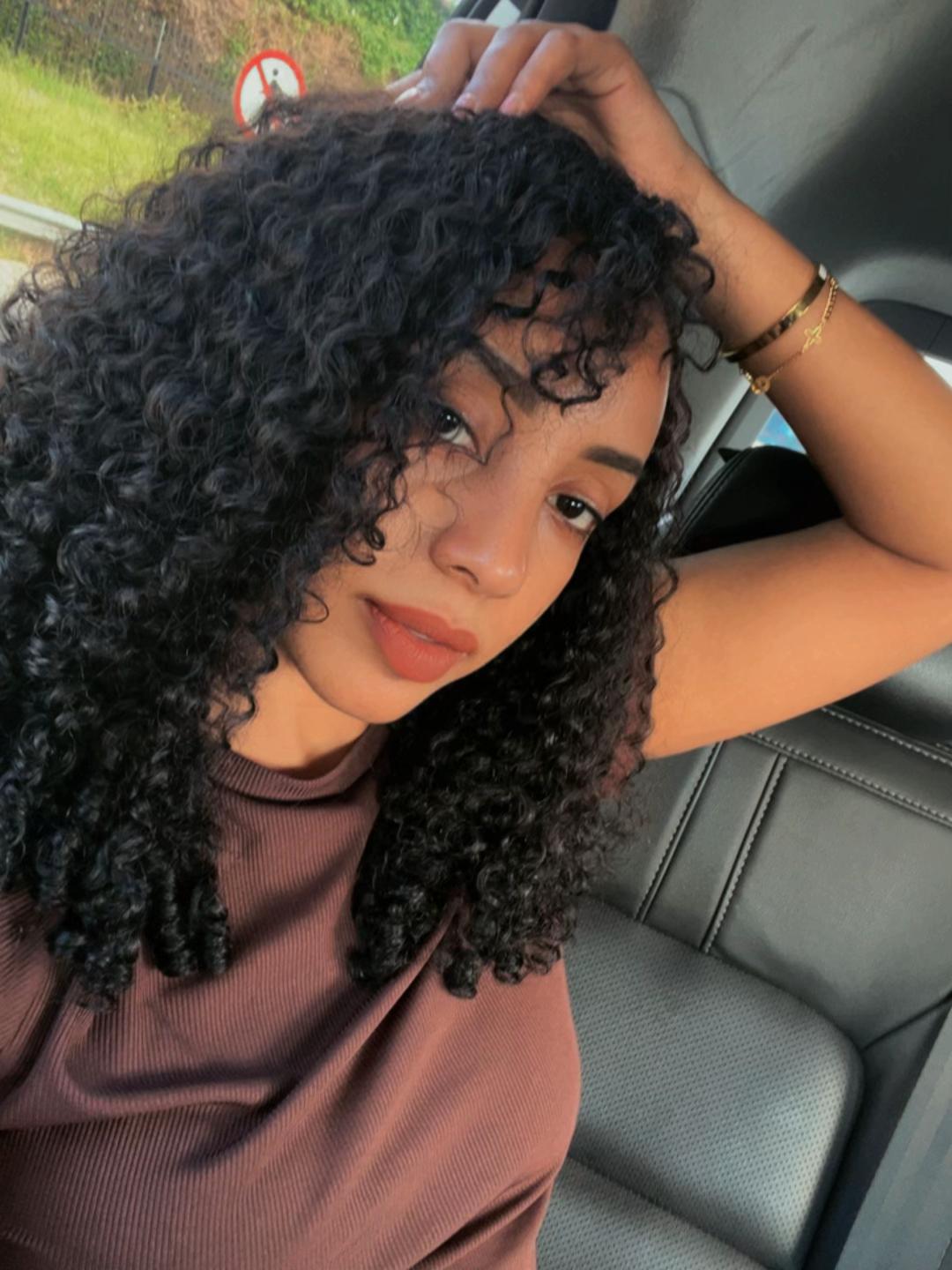 @MelaHair