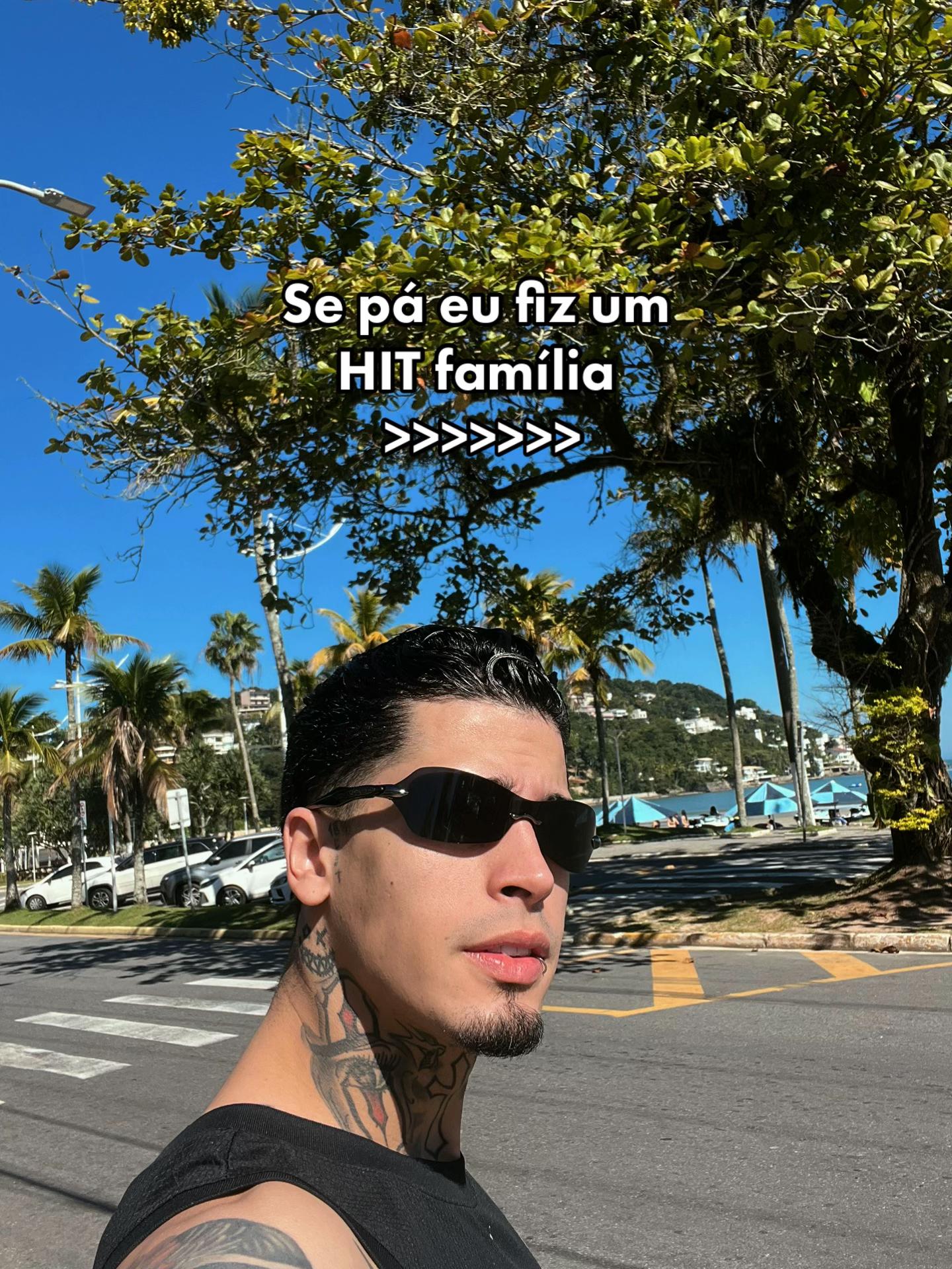 @jhowmc_