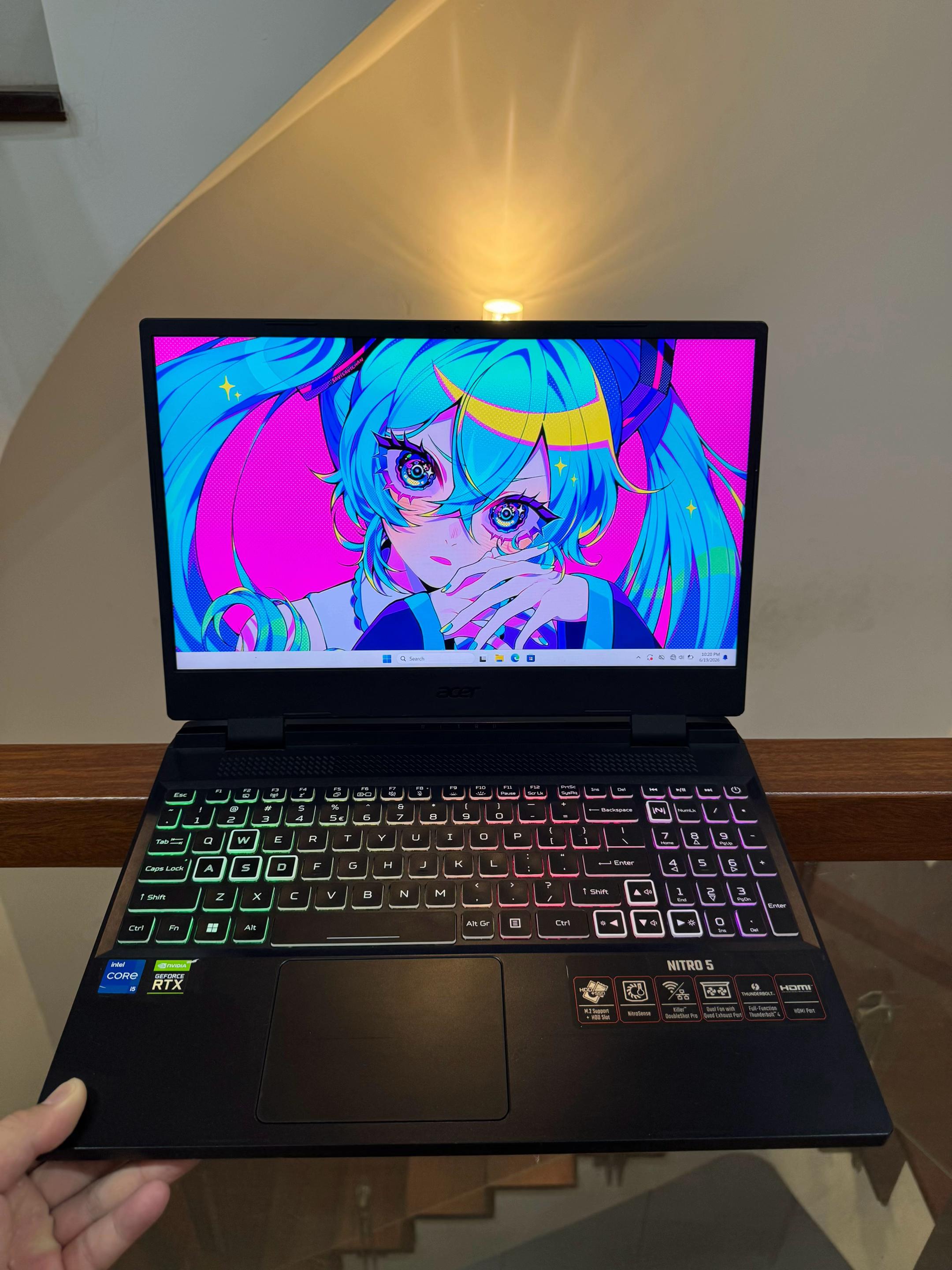 @Tiểu Bảo Laptop