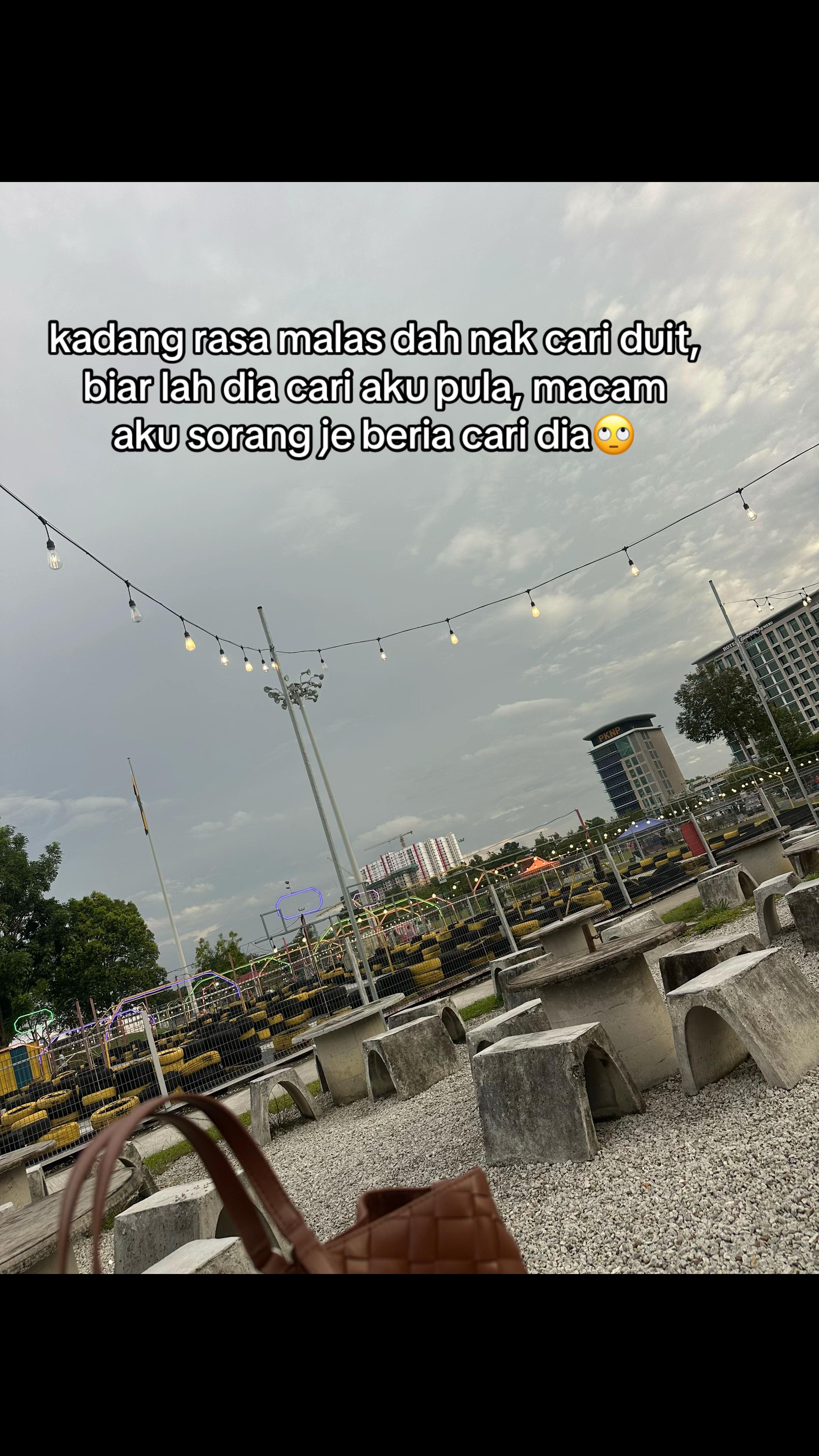 @𝕤Į𝐋έηт ħ𝕦n𝐓ⓔʳ