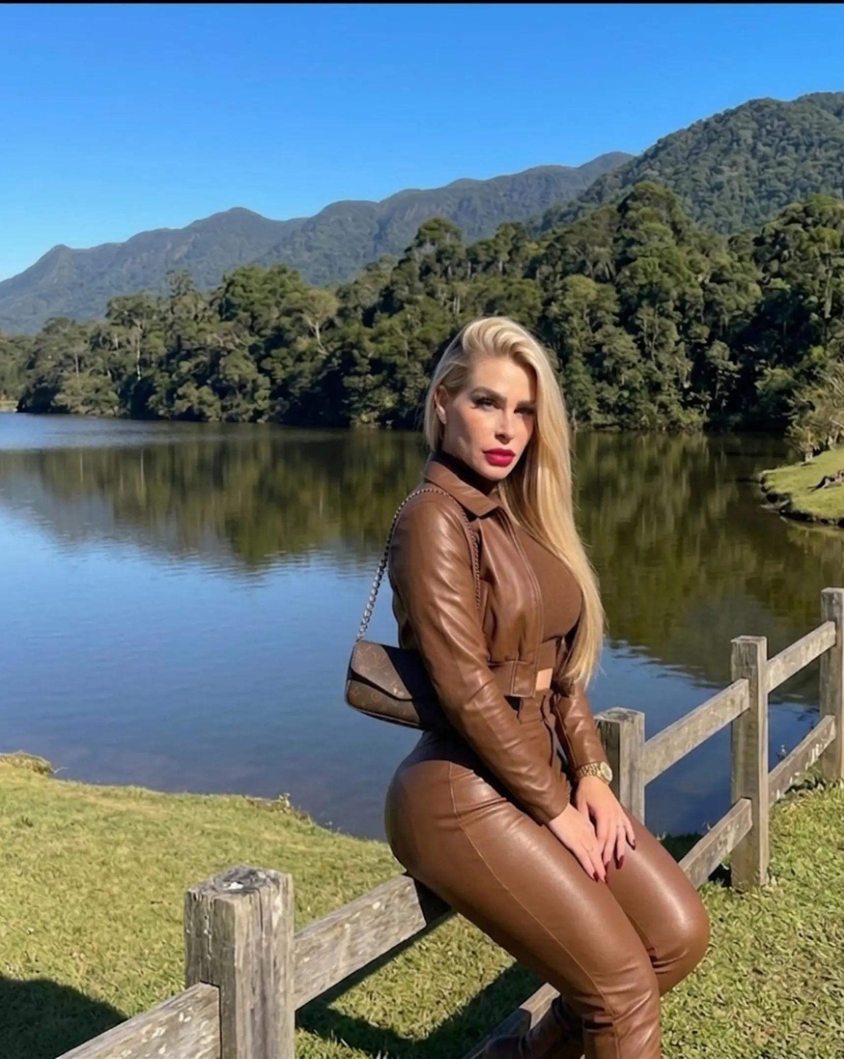 @keilaloira