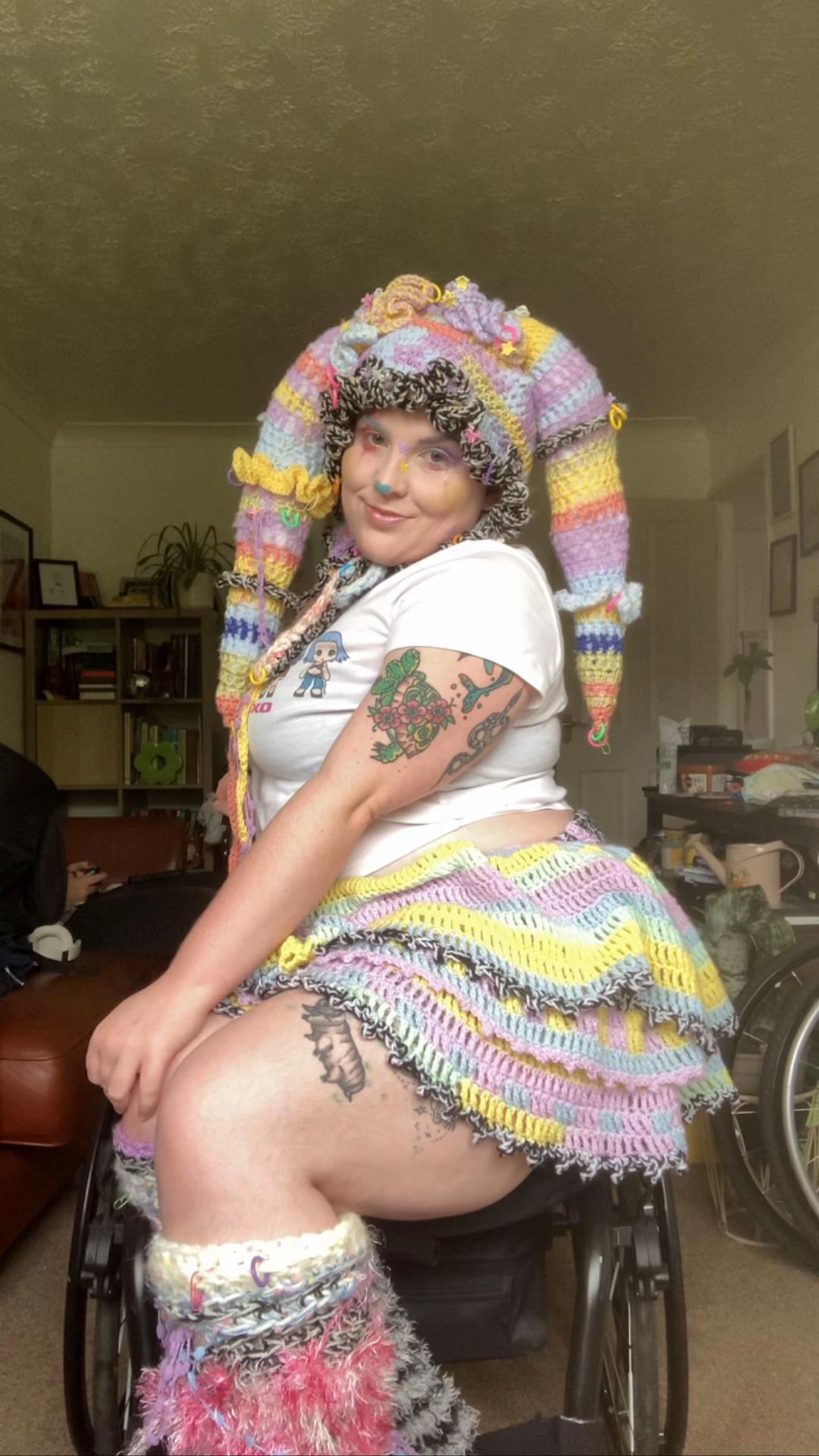 @beeing833 (they/them) 🍉