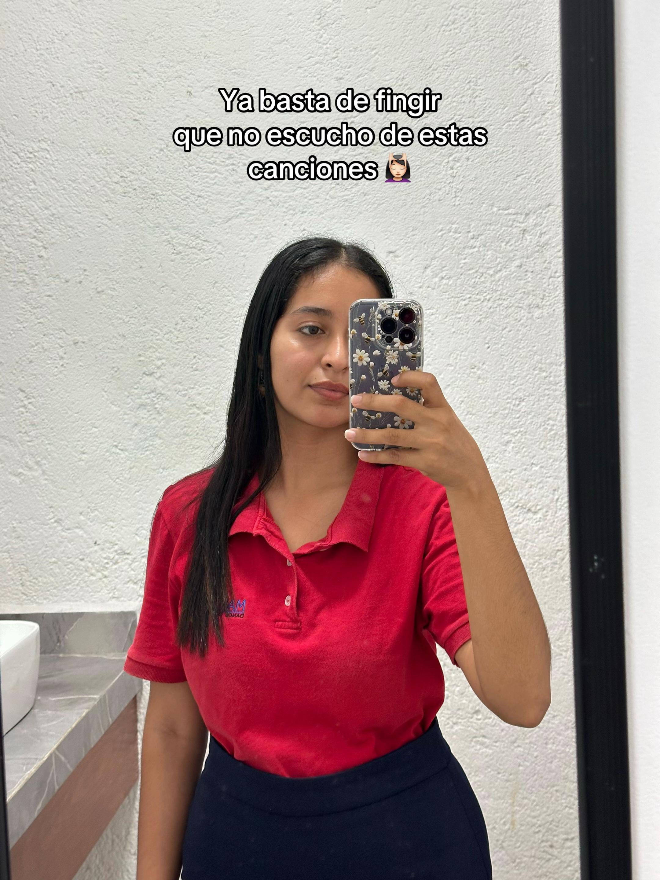 @Melina 🐈