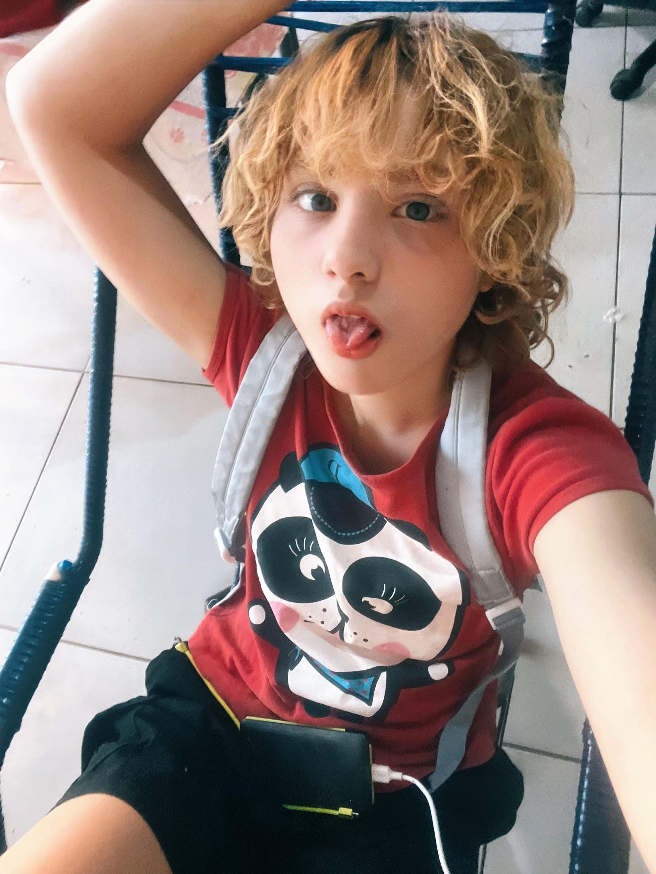 @🪐🐾 Charlie ☆