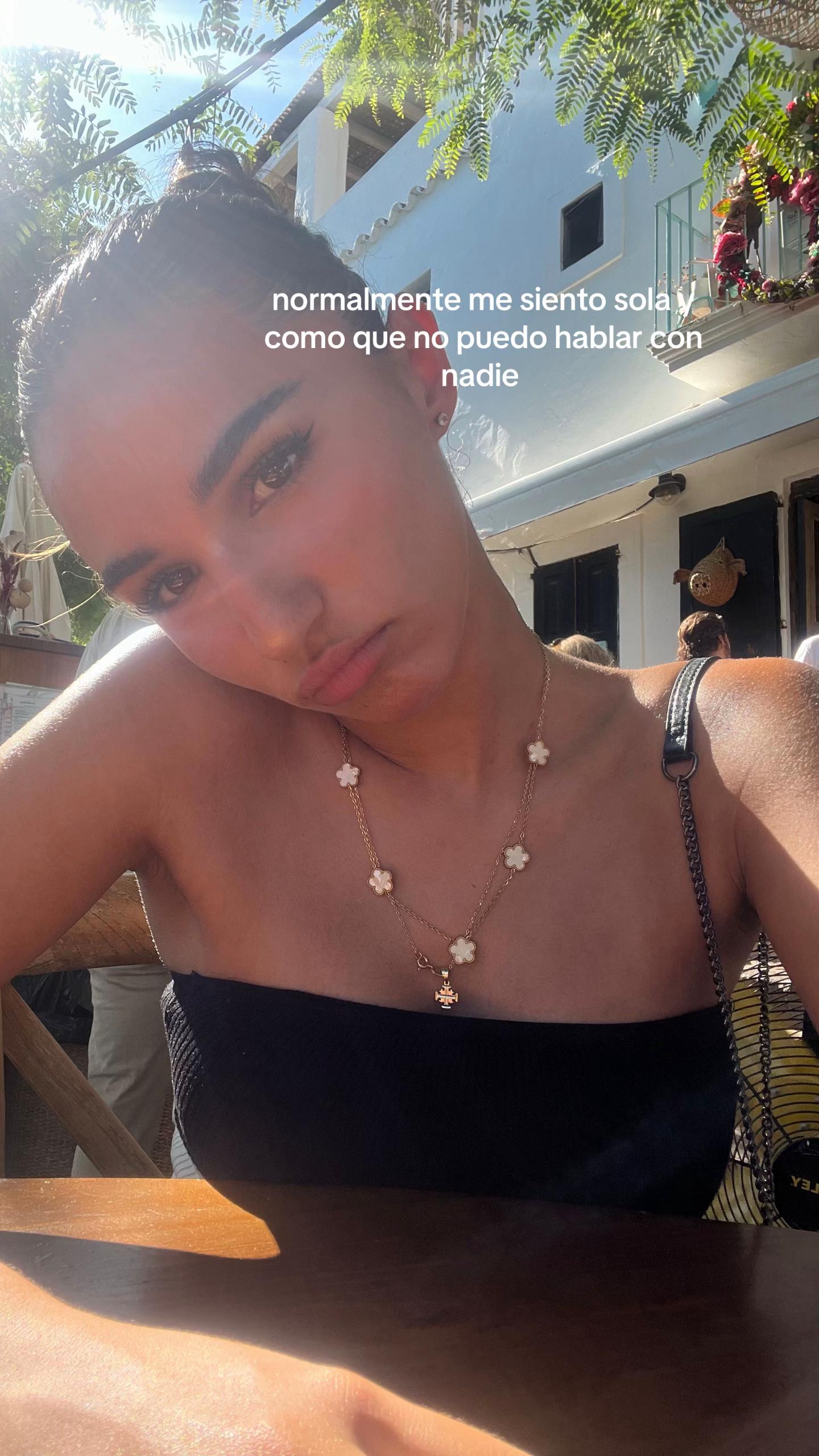 @maría