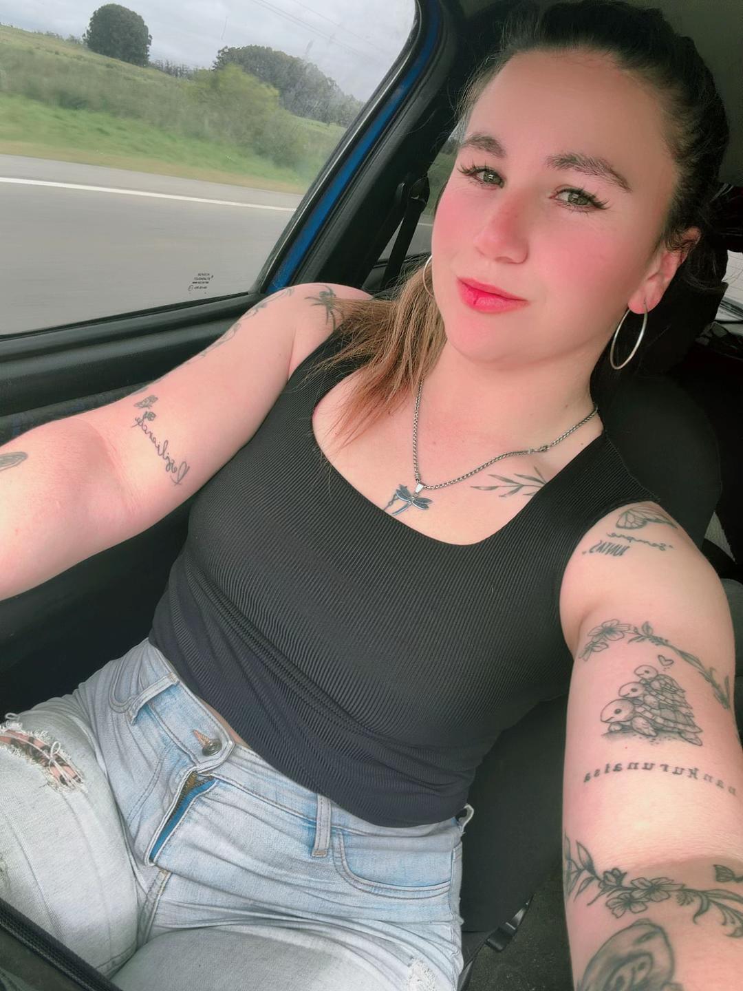 @✨🦋