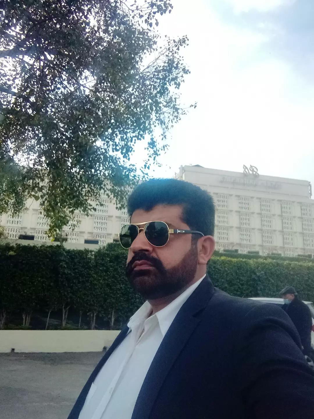 @Amjad Bangash