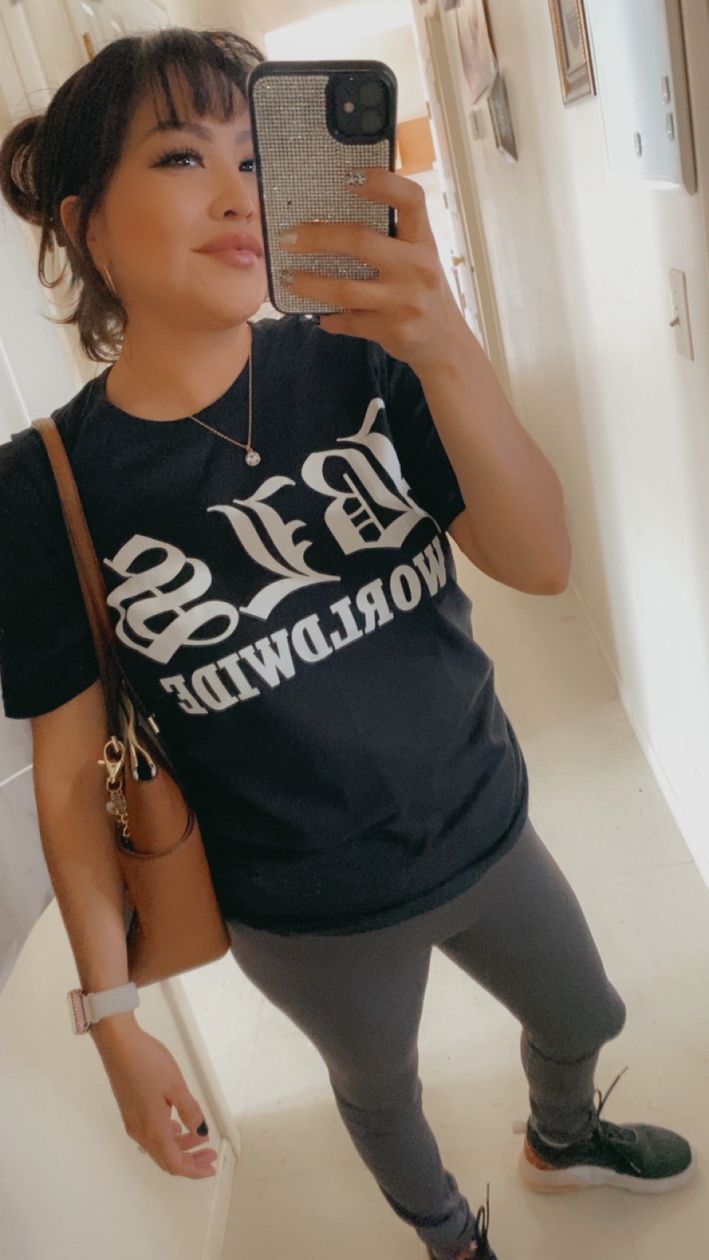 @Monutz24