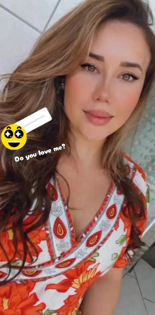 @Rebecca_Lucc