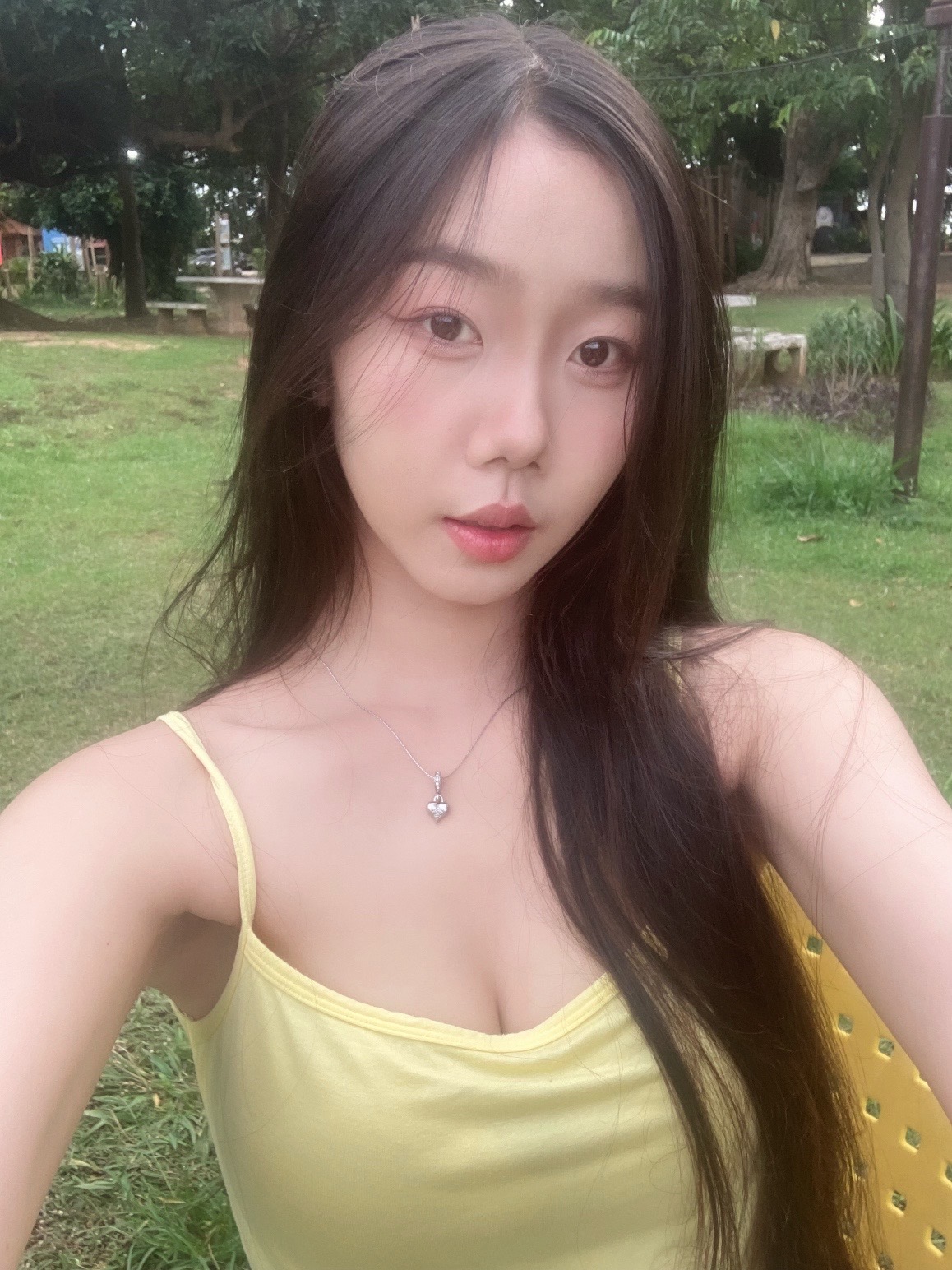 @พนิ