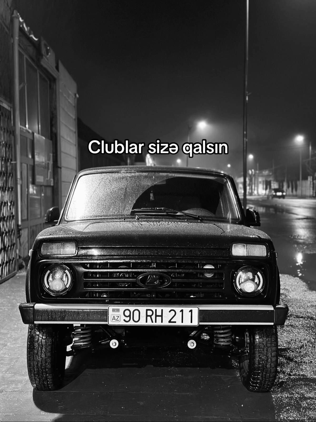 @🎭