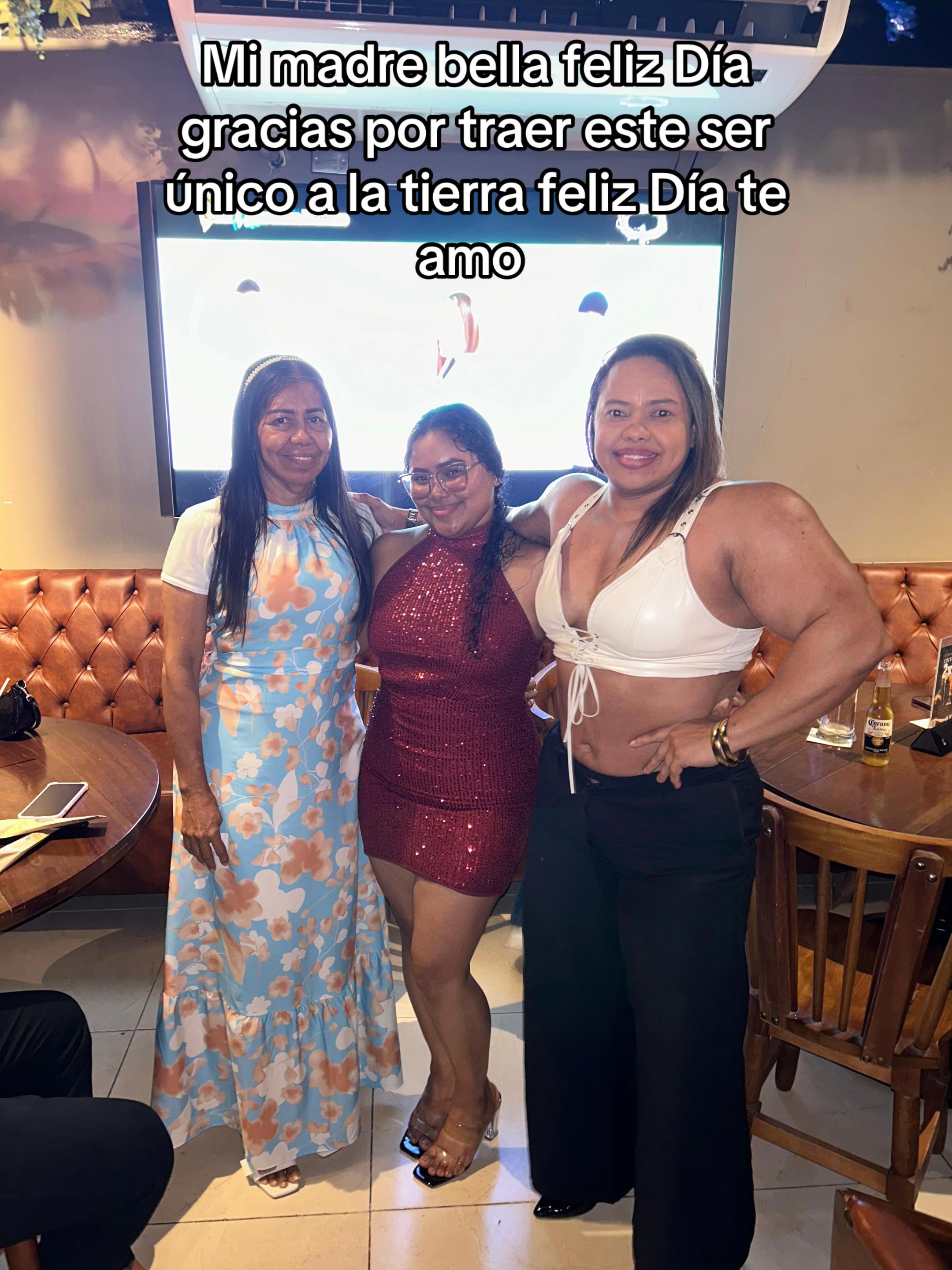 @ROSAPOWEROFICIAL