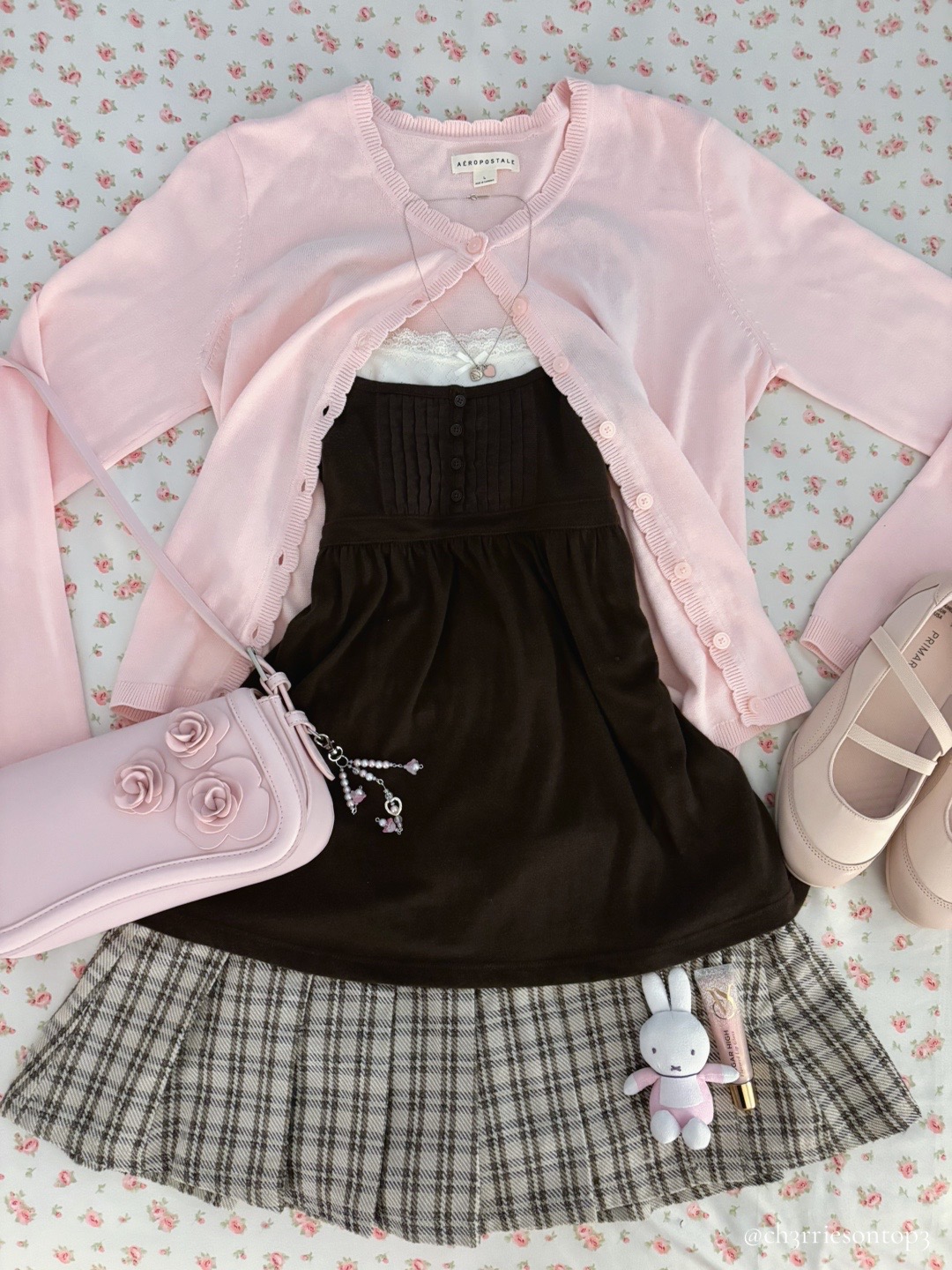 @˖ ݁𝜗𝜚݁ ˖ neringa ˖ ݁𝜗𝜚. ݁