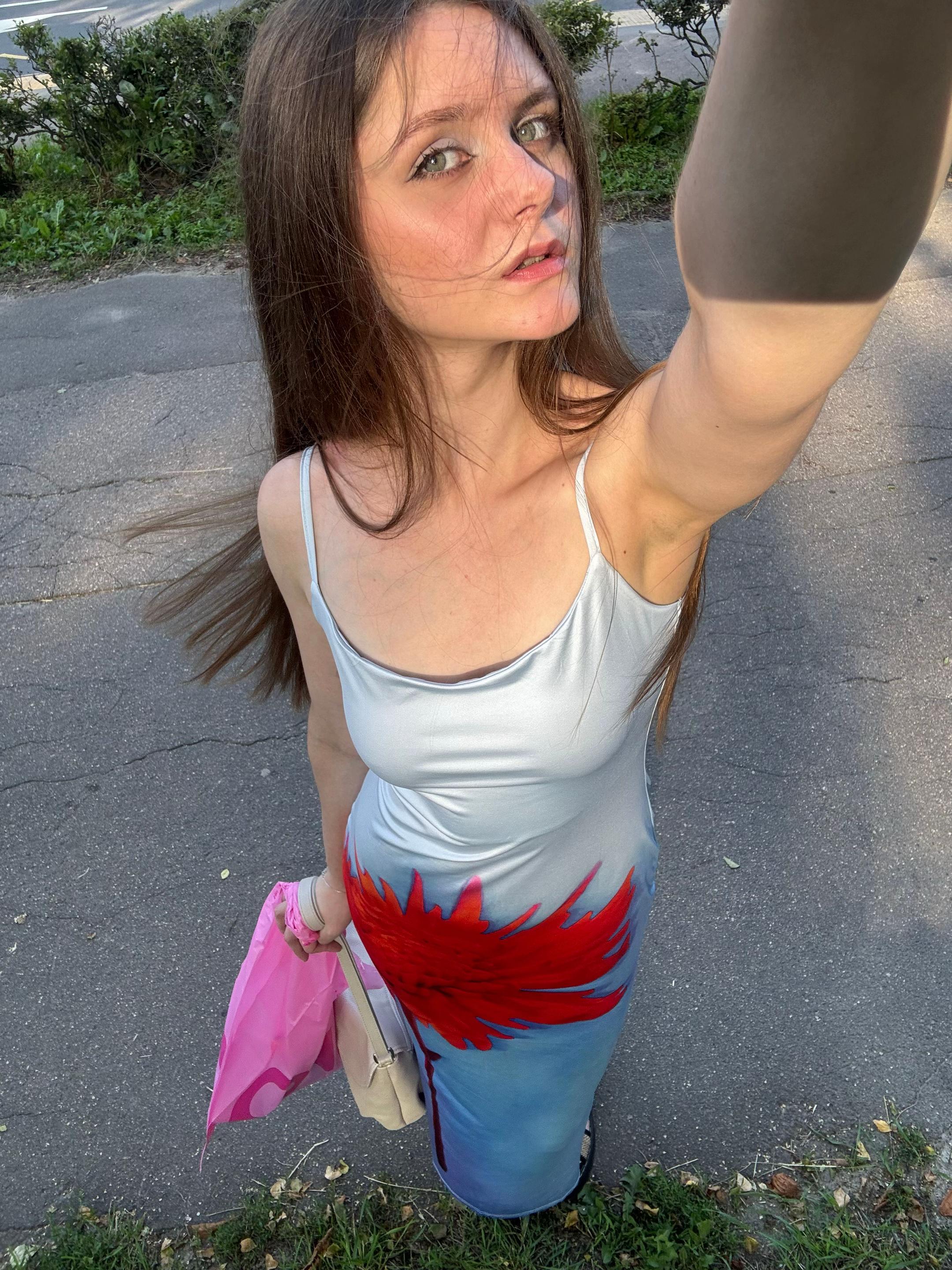 @Olya Chuhalenok