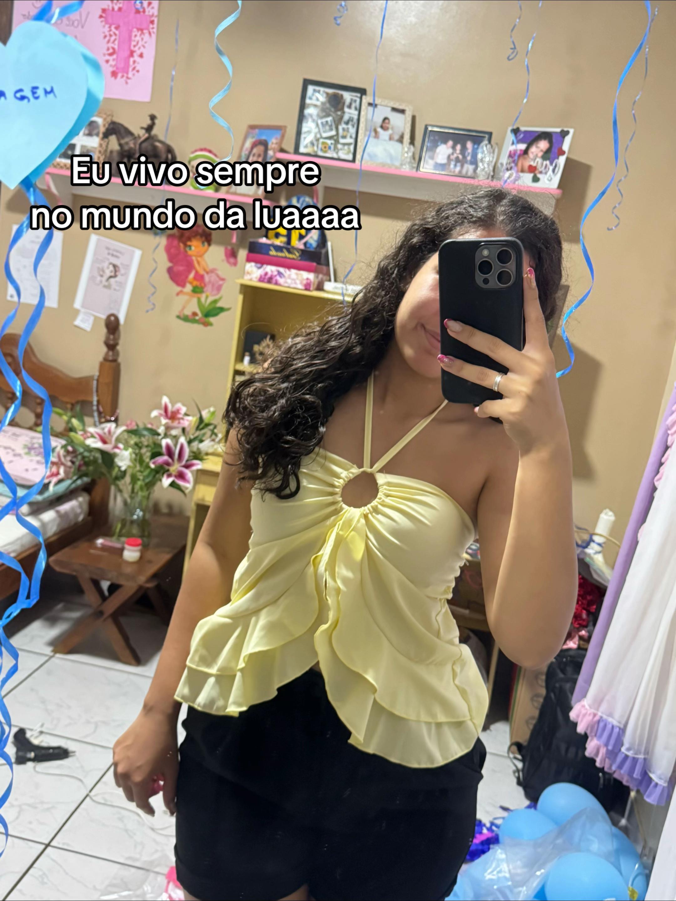 @Gaby🇻🇦