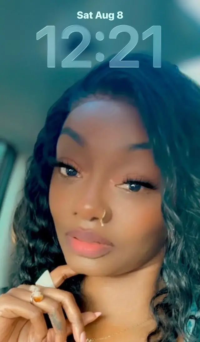 @EbonyWealthyWellness