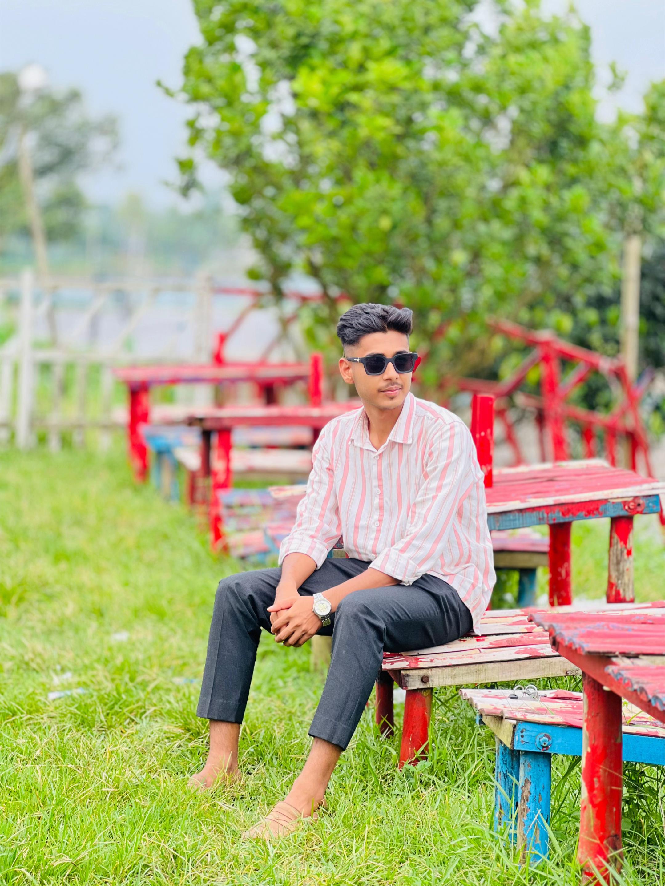 @Razuan__44