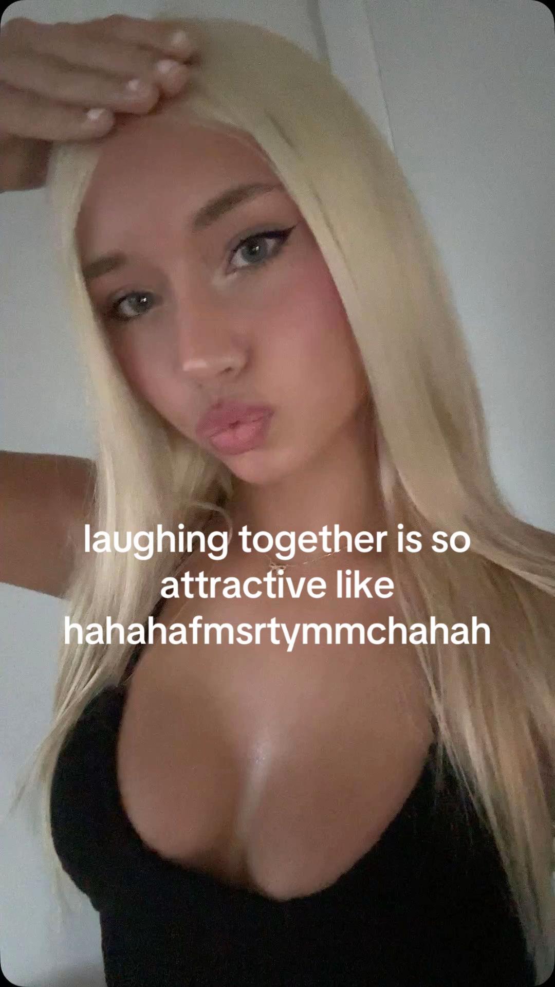 @🪽𝓁𝒶𝓊𝓇𝒶