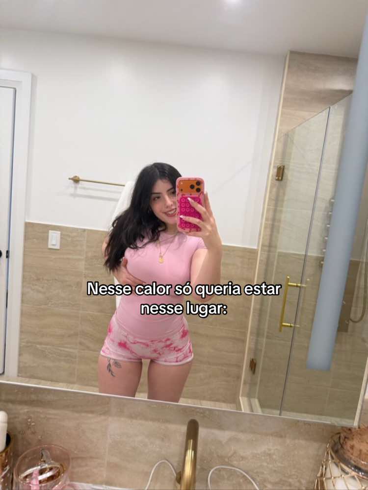 @S&oacute; as Top