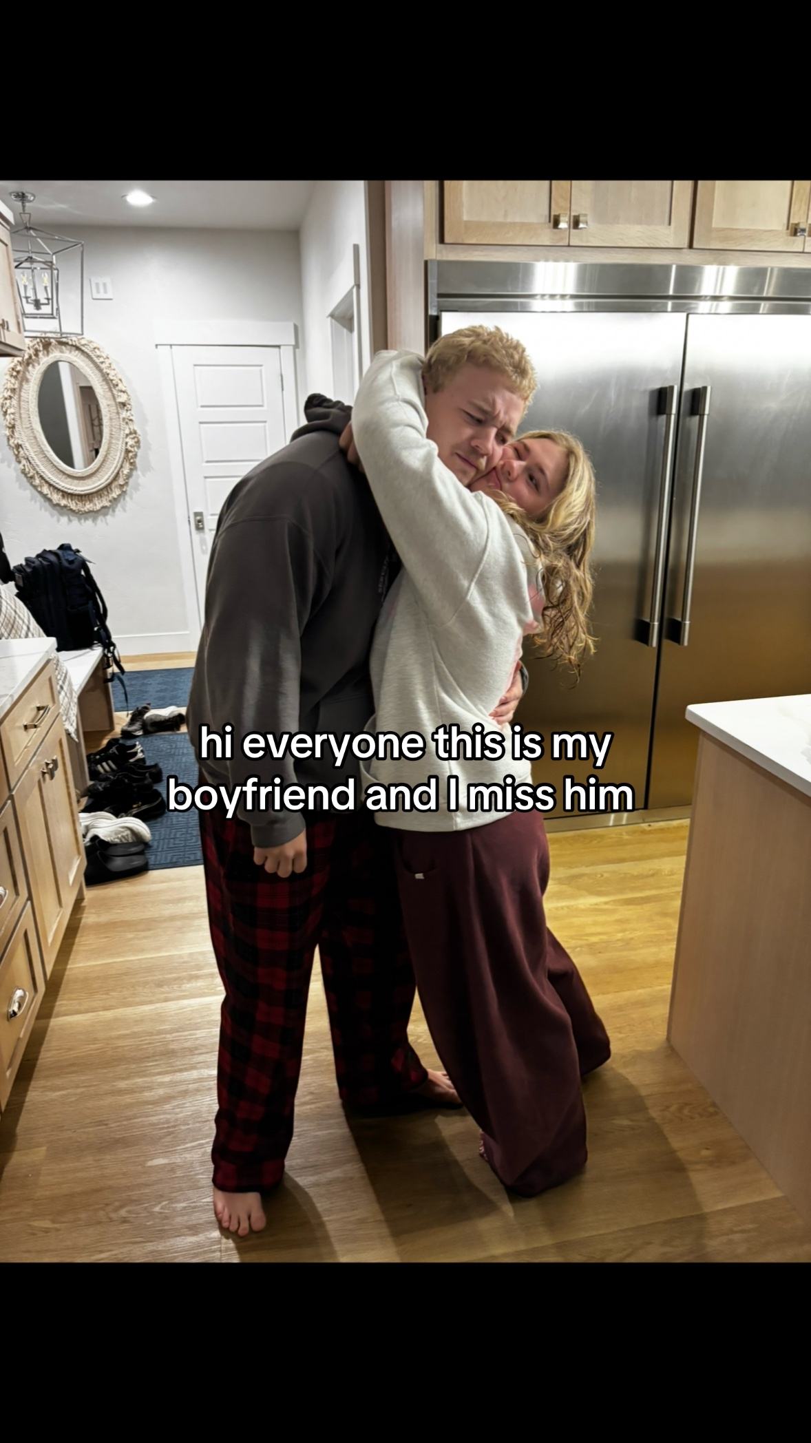 @pais