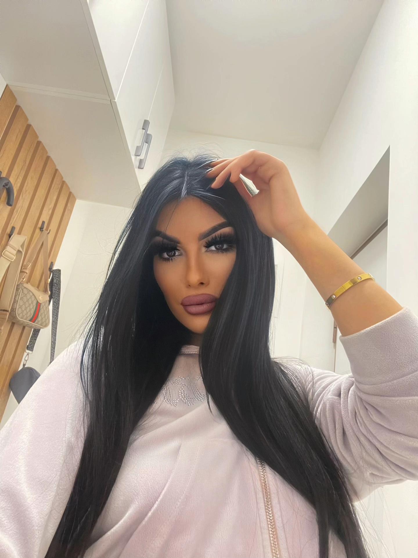 @Ajlla