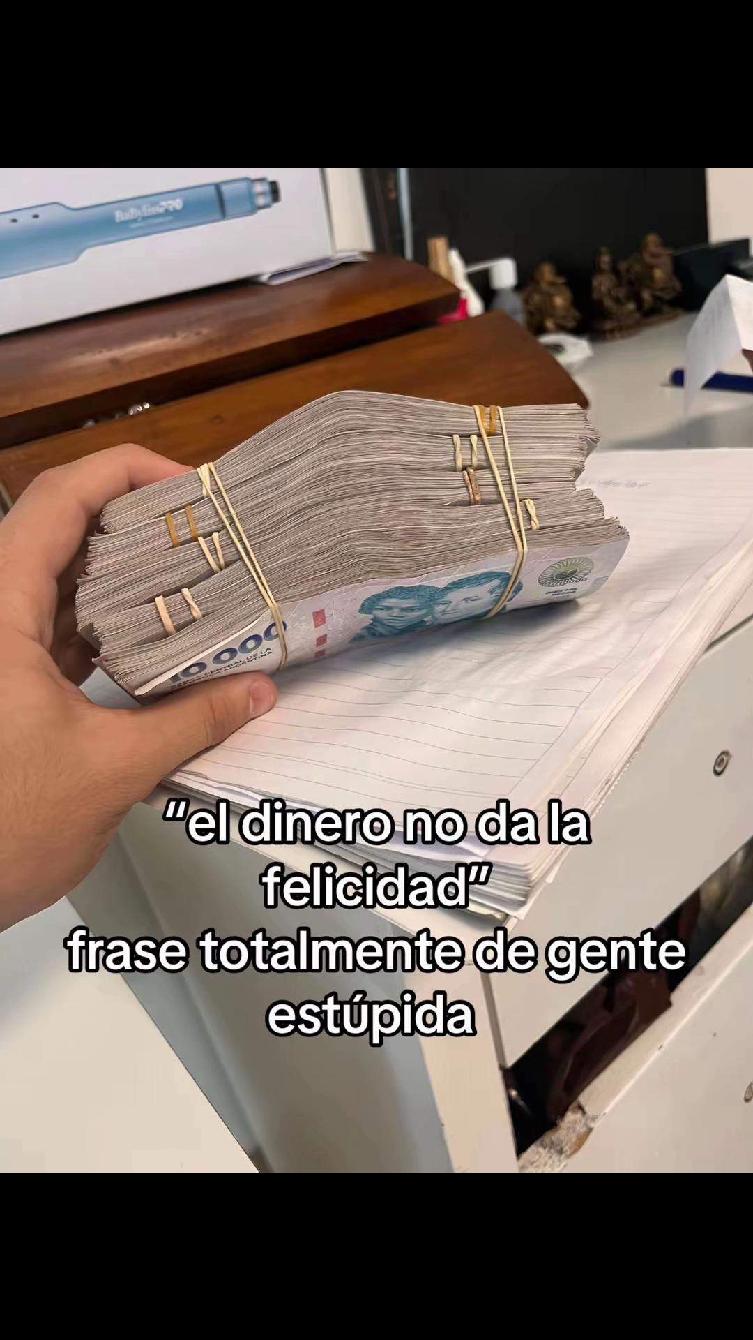 @peripalm.-
