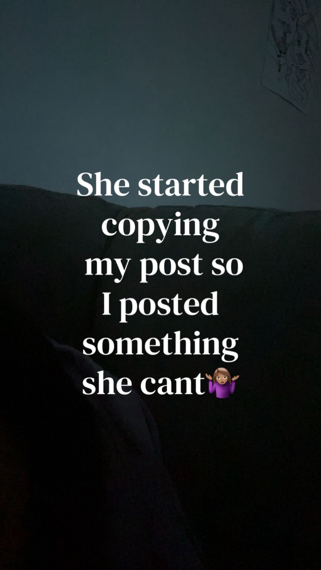 @???