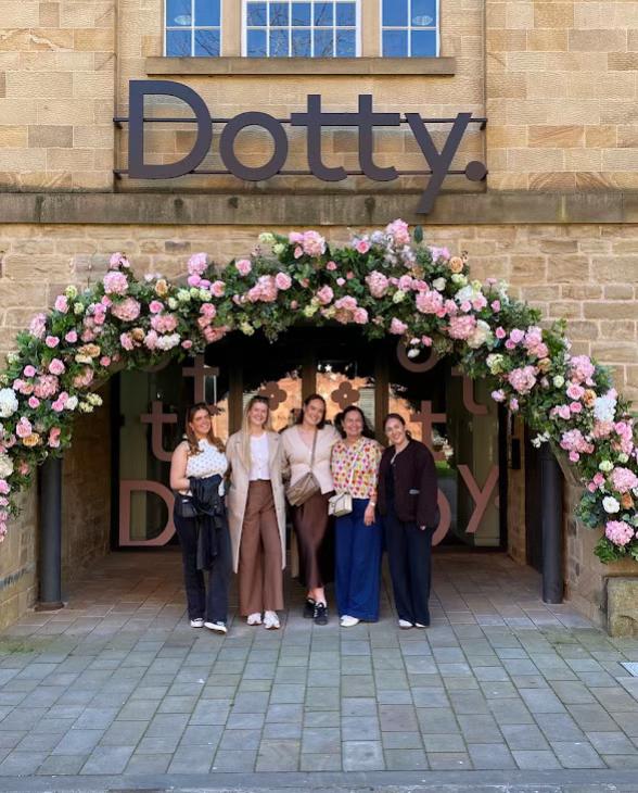@Dotty Bridal 🤍