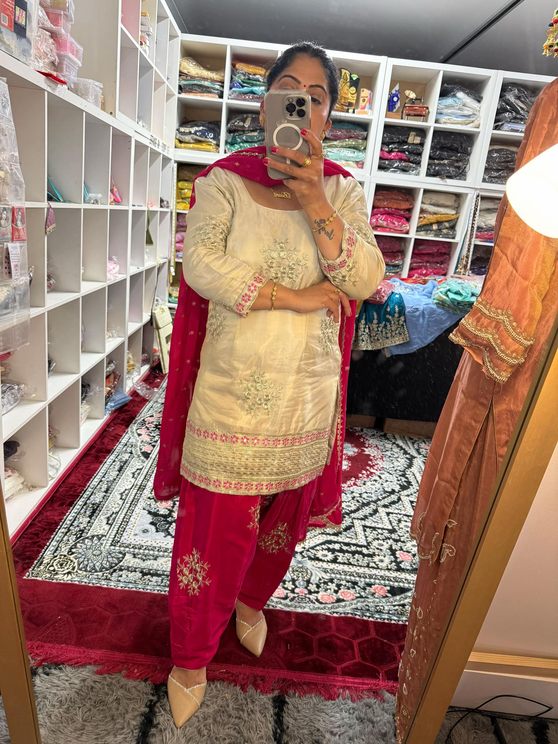 @KaurPunjaban Boutiqe by beant
