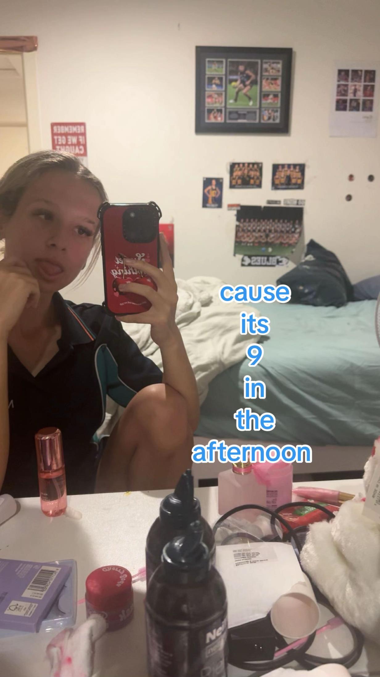 @𝕔🫰🏽