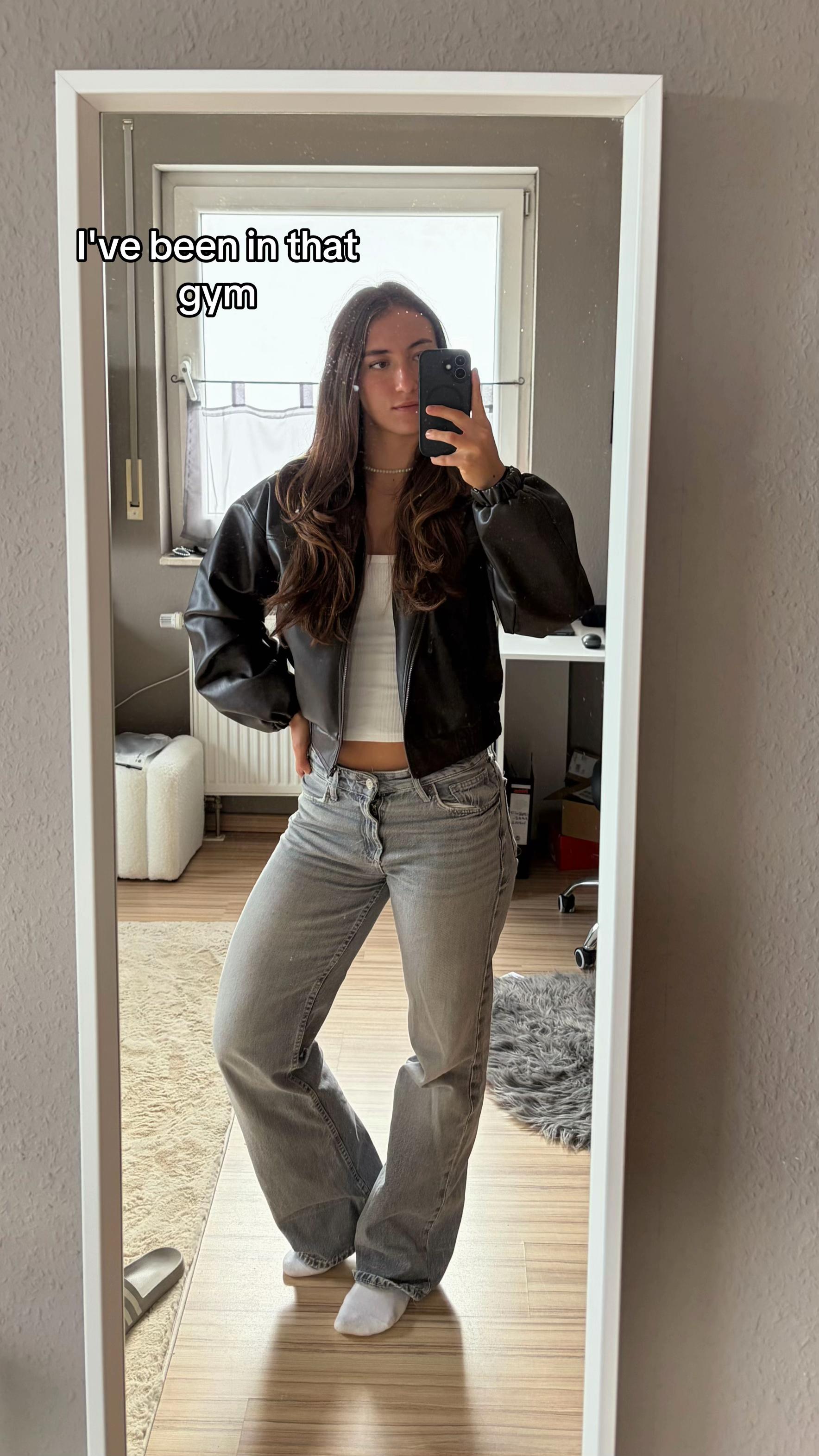 @Charlotte | Gym