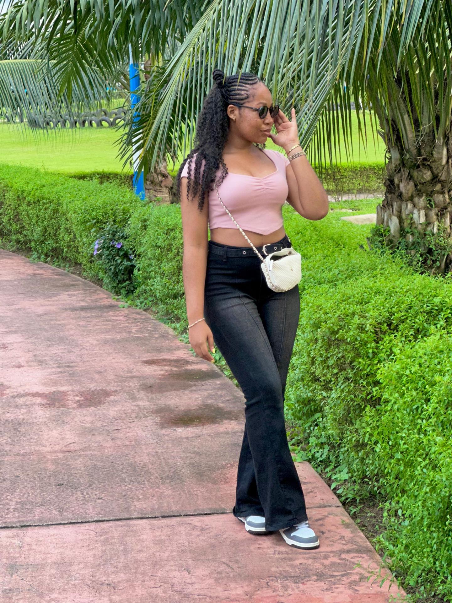 @Lisaokeke_