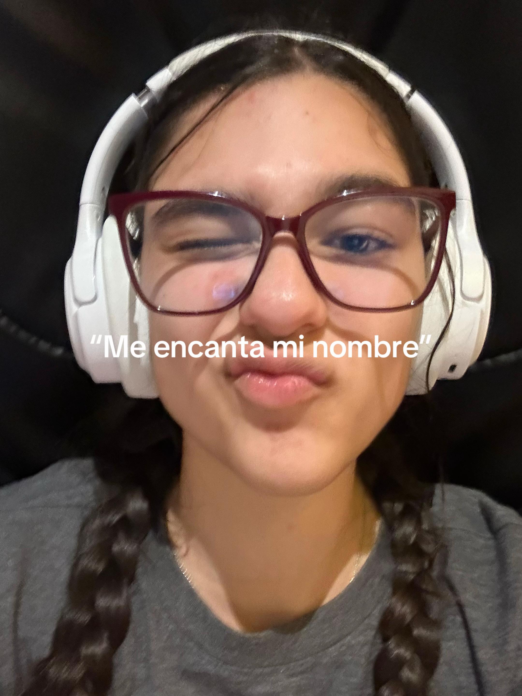@Ela 📖🌸