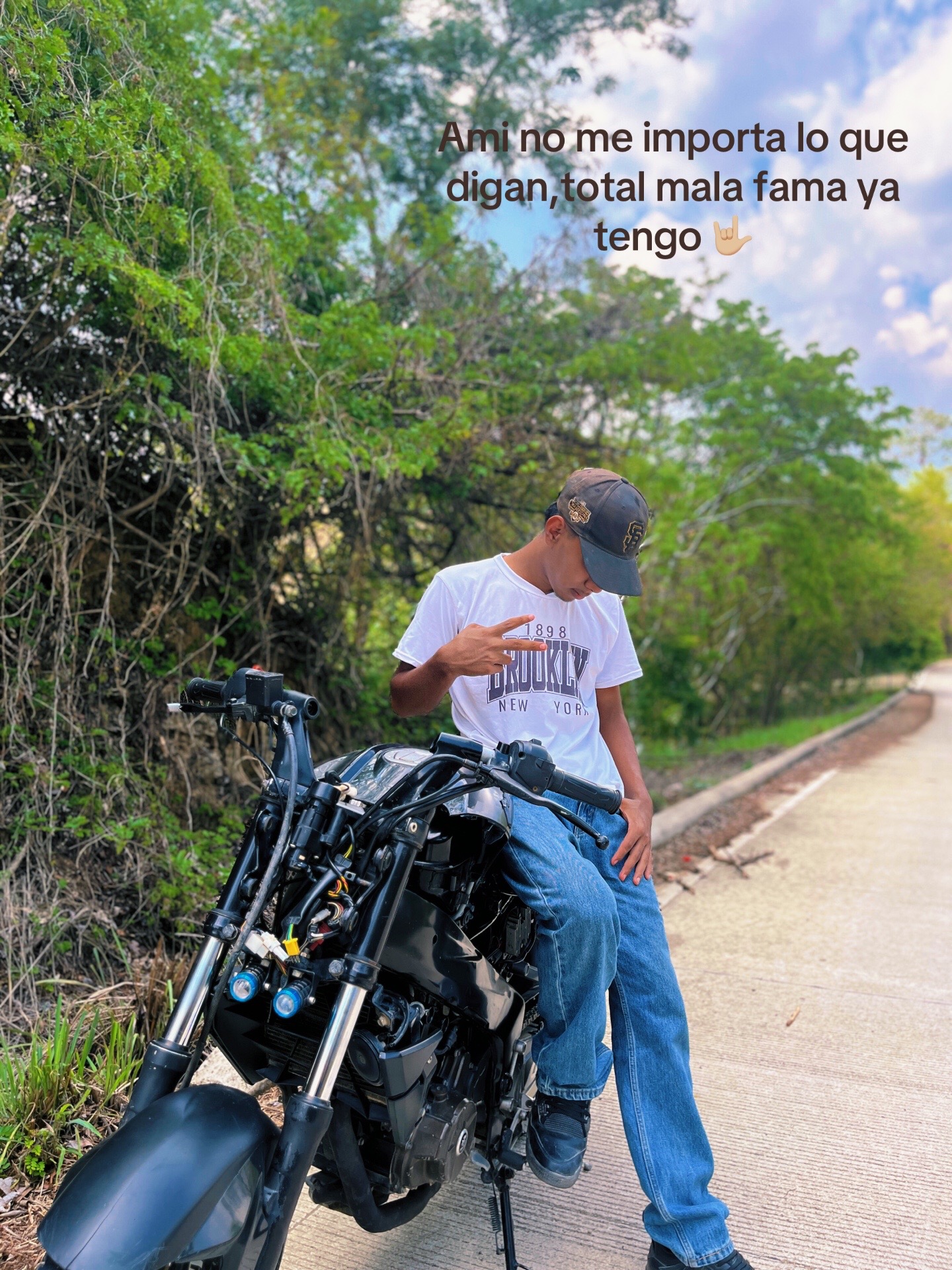 @ JESÚS R 006🎈