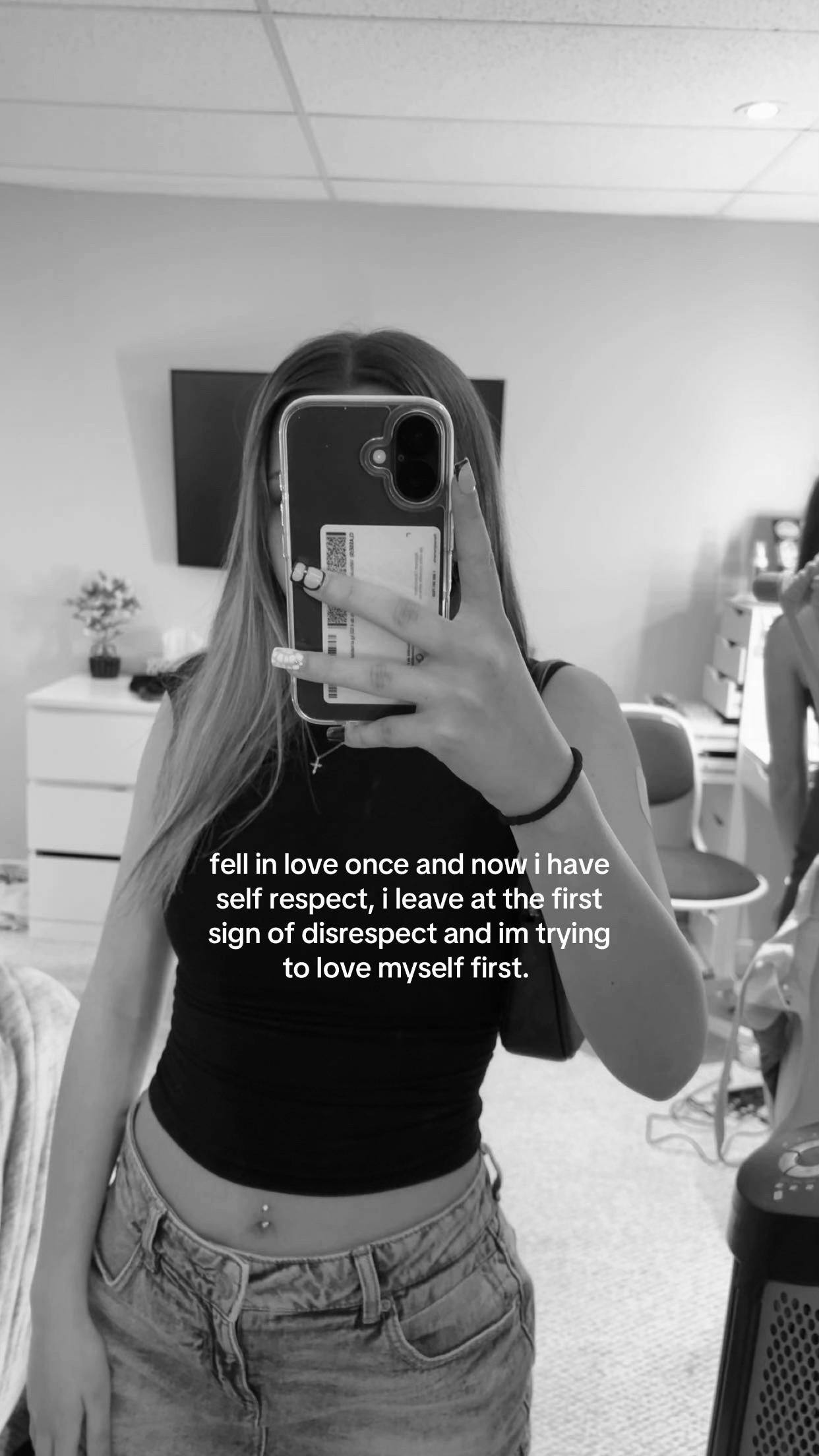 @secrett_.elii