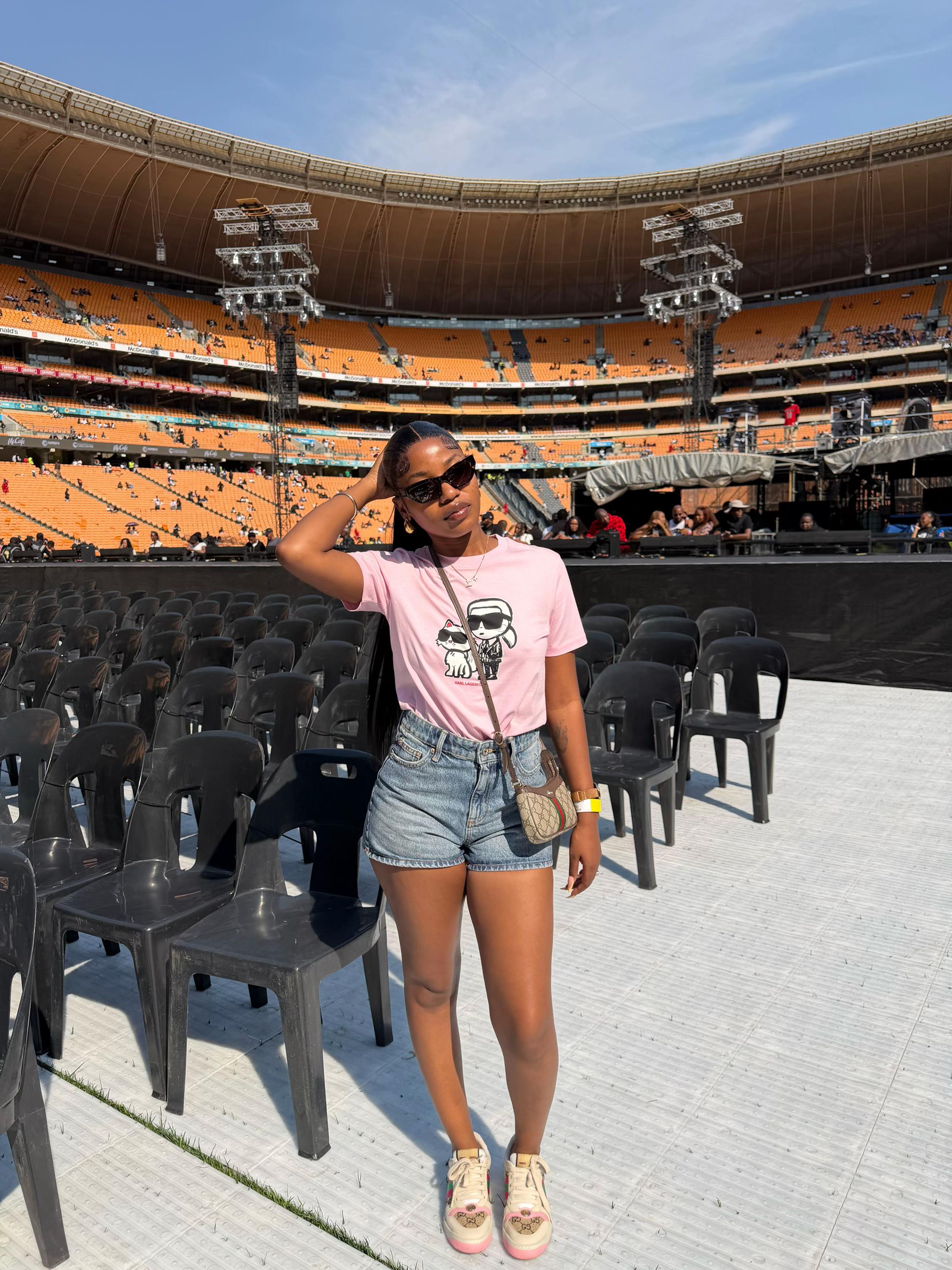 @Tsontso Zandile Hlongwane