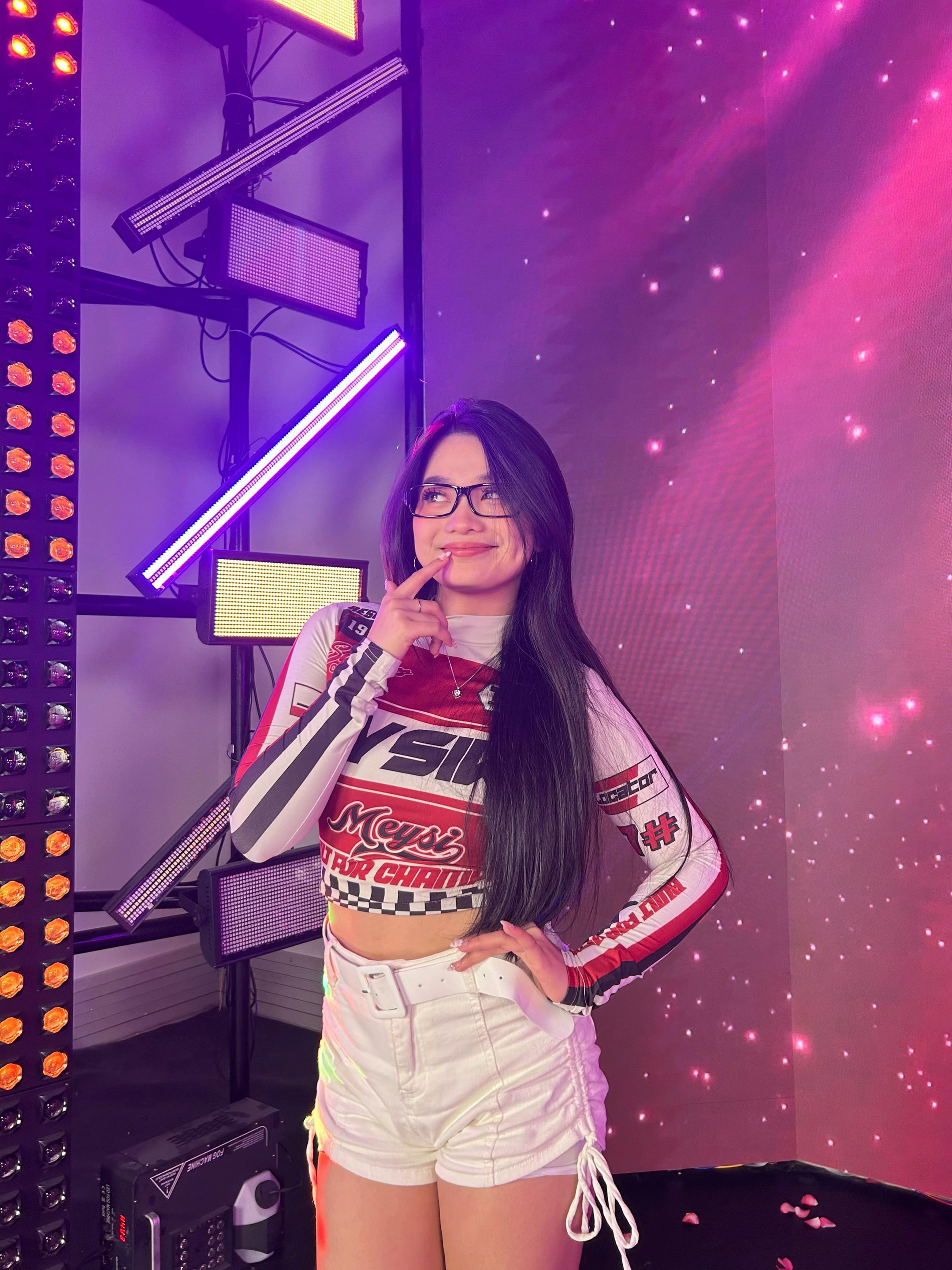 @RED CRUSH - KITTY 🐱