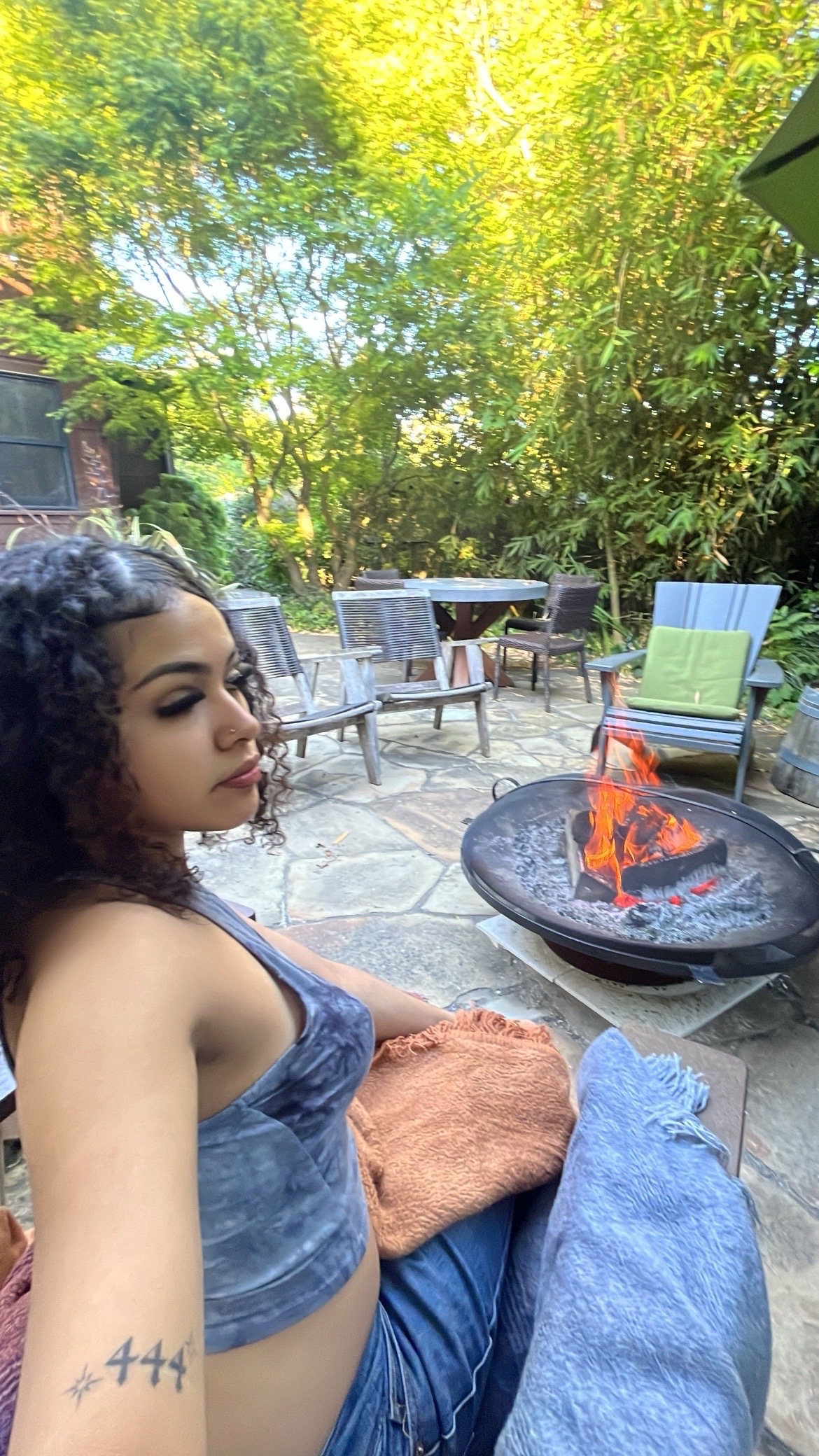 @L3xyy